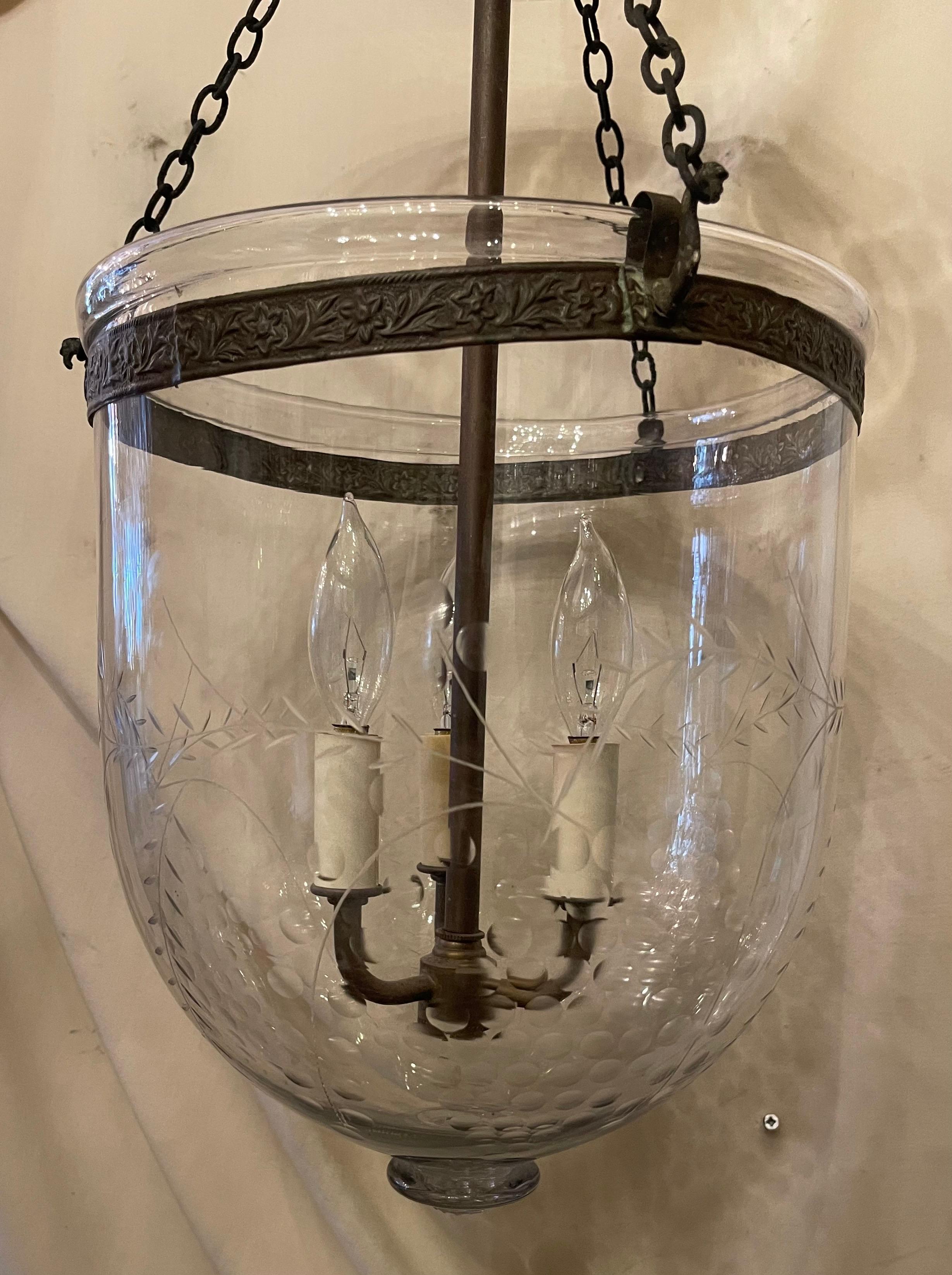 Vintage Etched Glass Leaves Grape Vine Bell Jar Lantern Brass Vaughan Fixture In Good Condition In Roslyn, NY