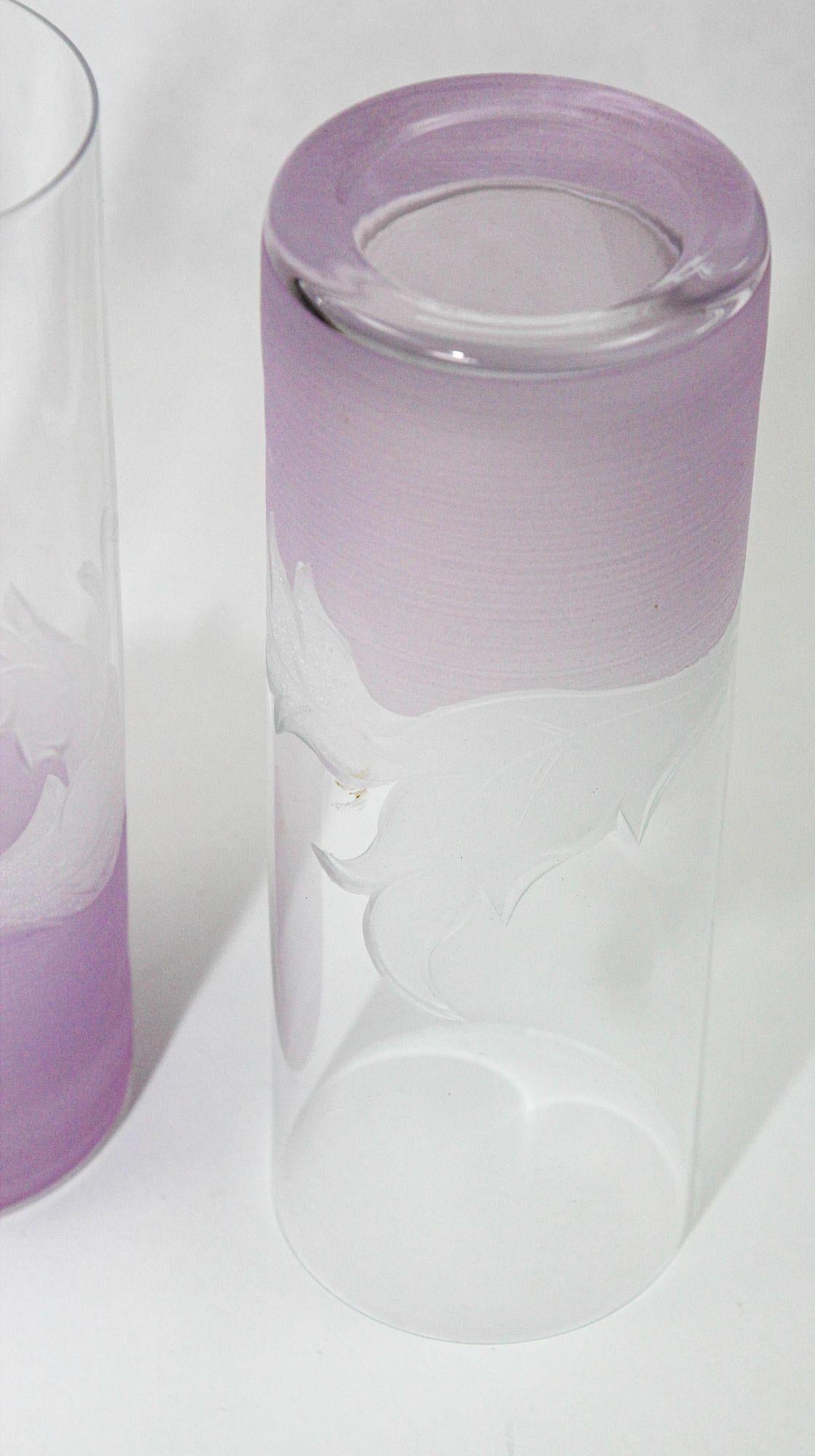 Vintage Etched Lily Highball Tumbler Glasses lilac Bohemia C In Good Condition For Sale In North Hollywood, CA