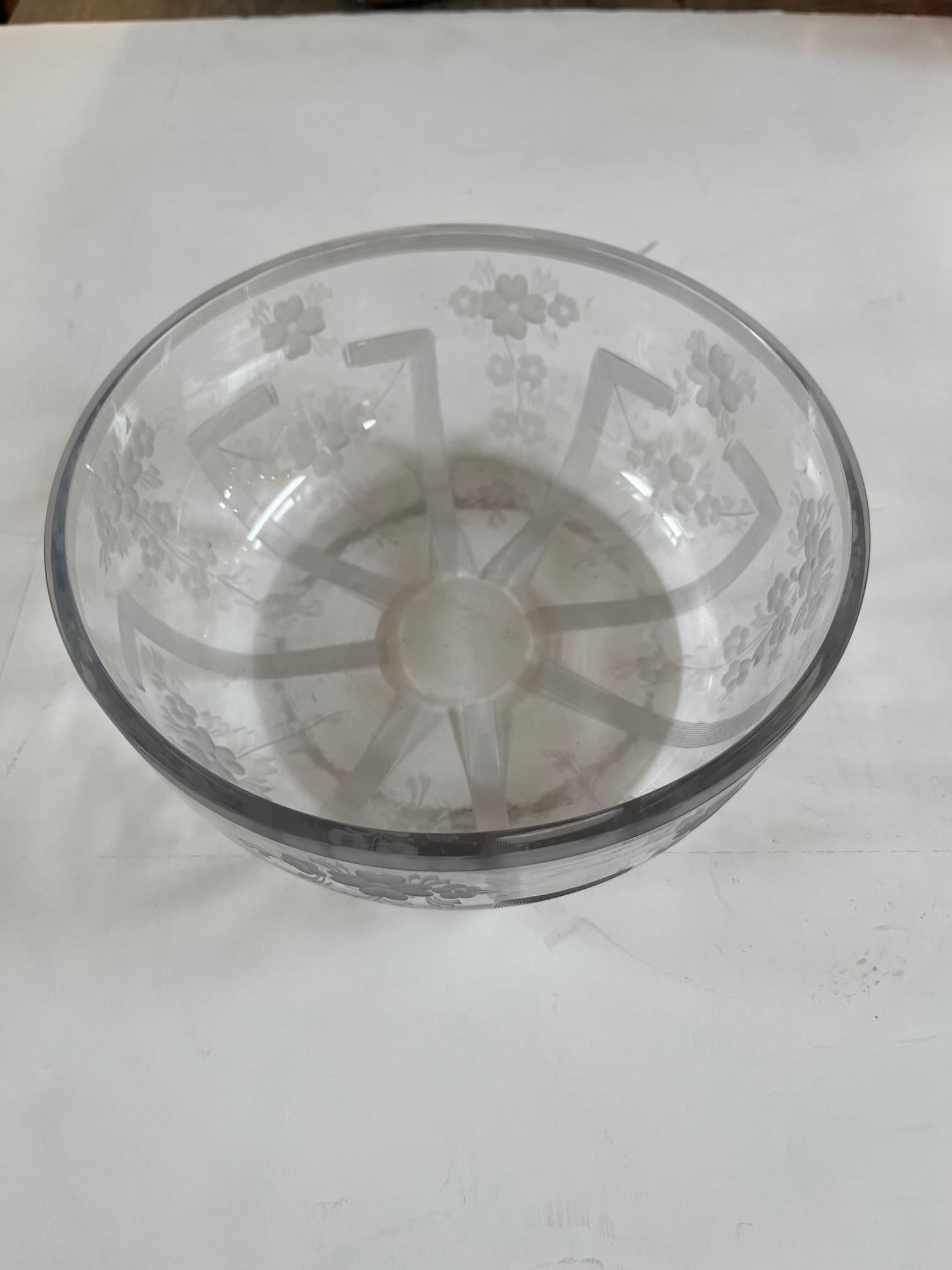 Vintage Etched Rare Glass Bowl by T.G. Hawkes & Co. For Sale 3