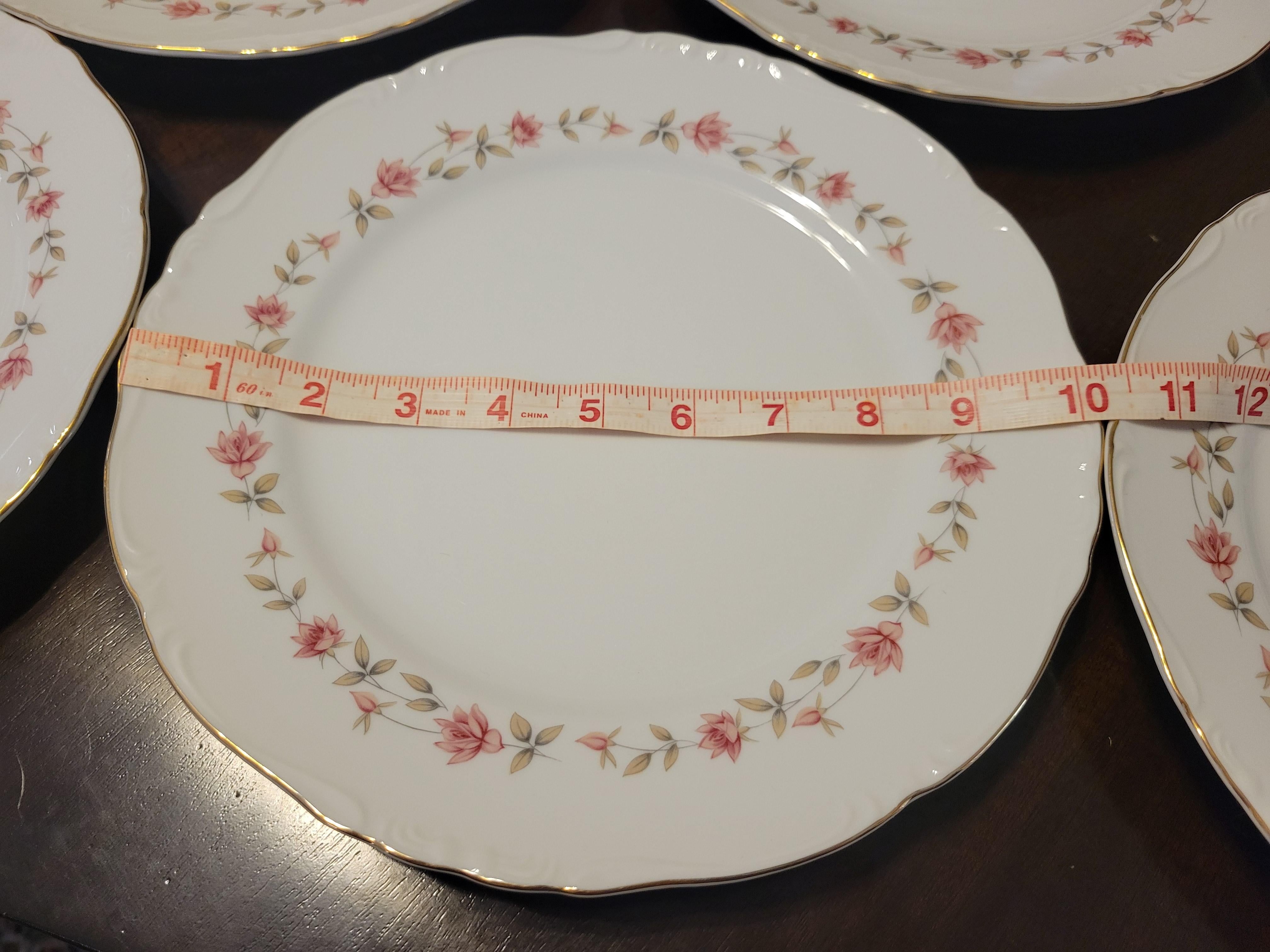 Vintage, Eternal Rose (Japan) Fine China Dining Set for 8 - 44 pieces For Sale 1