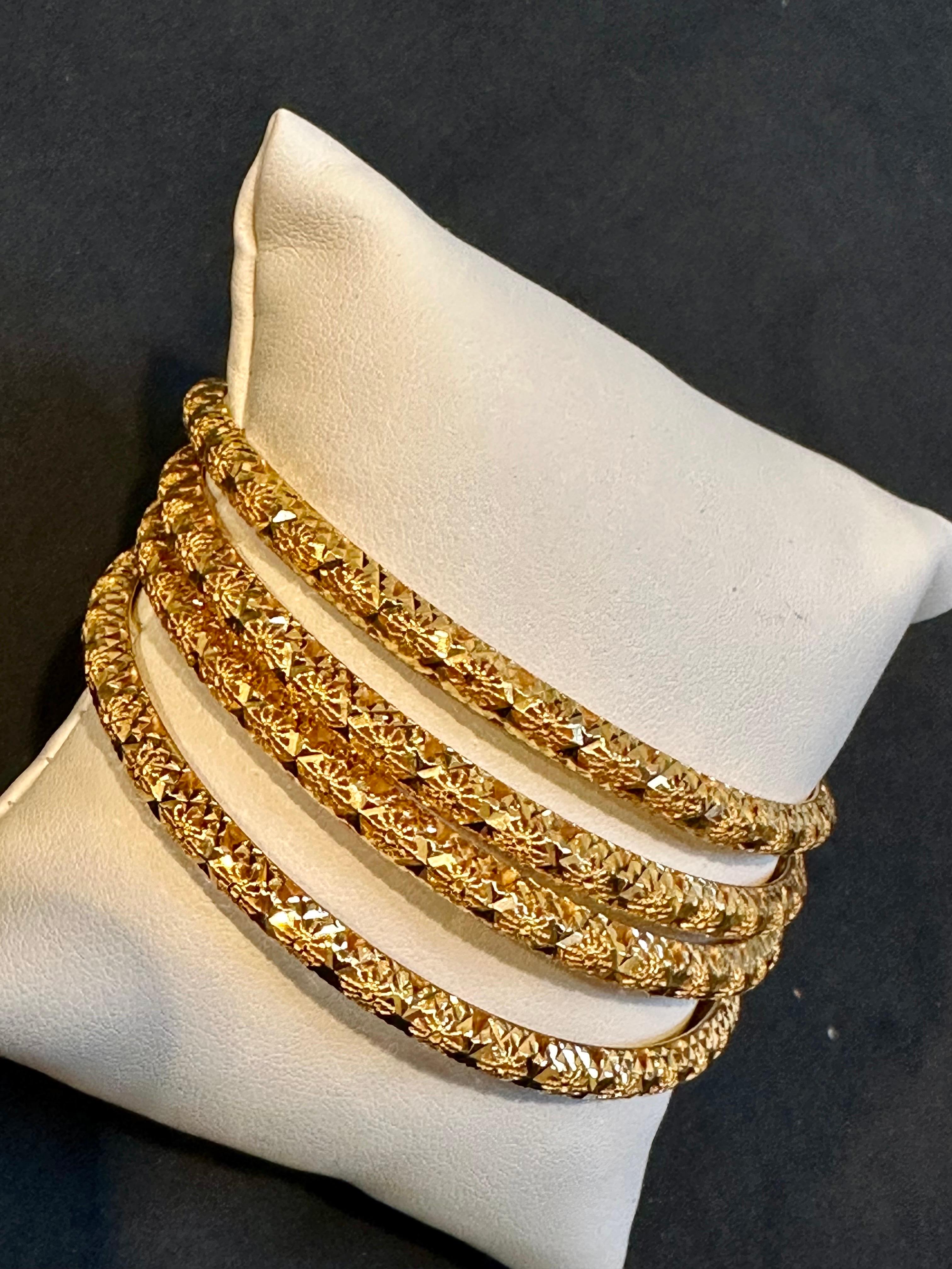 Bracelet jonc d'éternité vintage en or jaune 21 carats 53 grammes, lot de 4 carats en vente 11