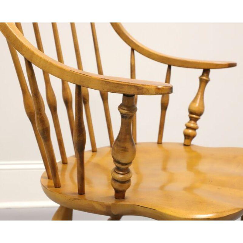 ETHAN ALLEN Circa 1776 Solid Maple Windsor Style Rocking Chair In Good Condition In Charlotte, NC