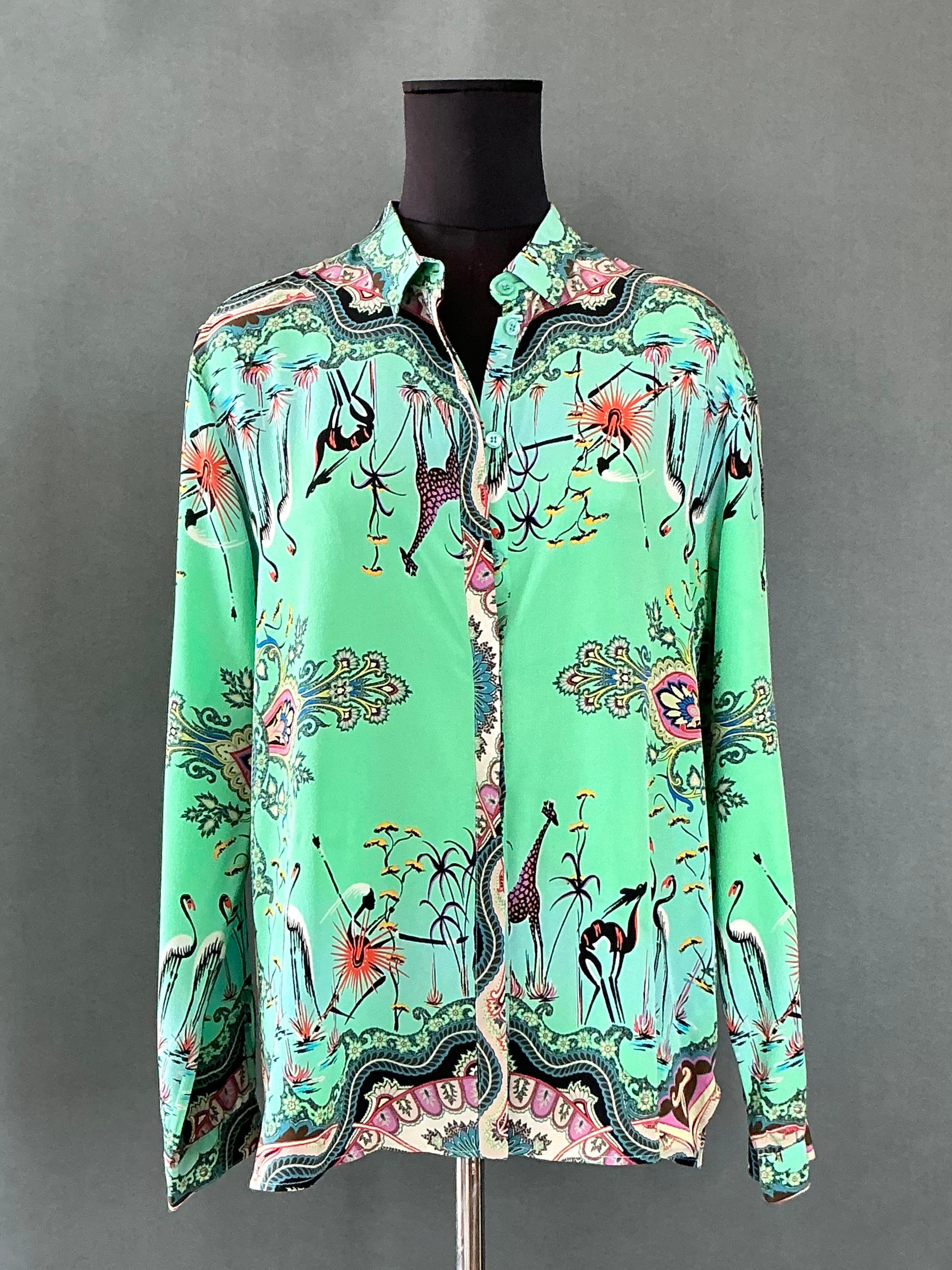 Verde Camicetta vintage di Etro in seta Greene & Greene in vendita