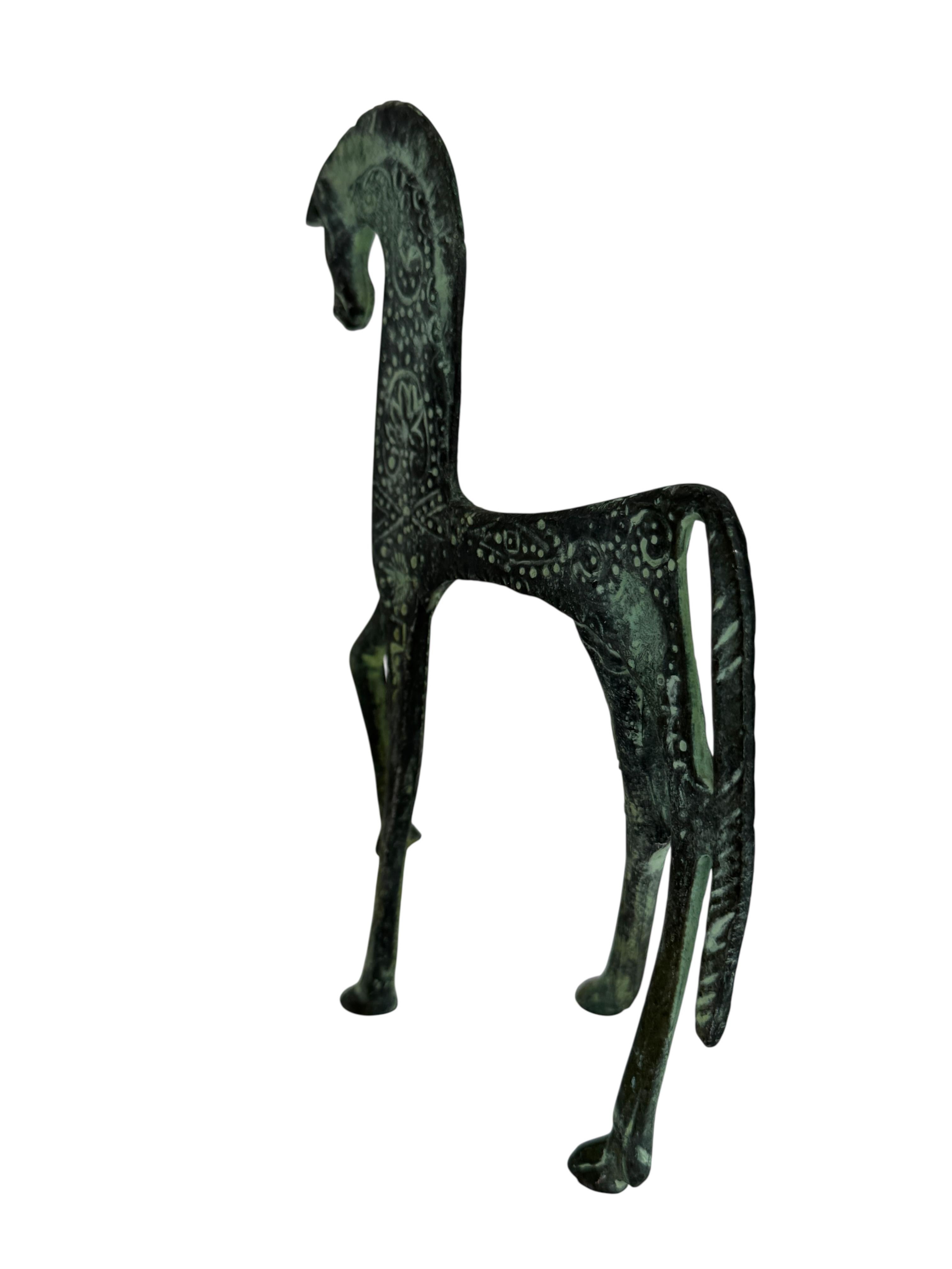 Mid-Century moderno Figura di cavallo etrusco d'epoca, bronzo, replica museale italiana degli anni 1970-80 in vendita