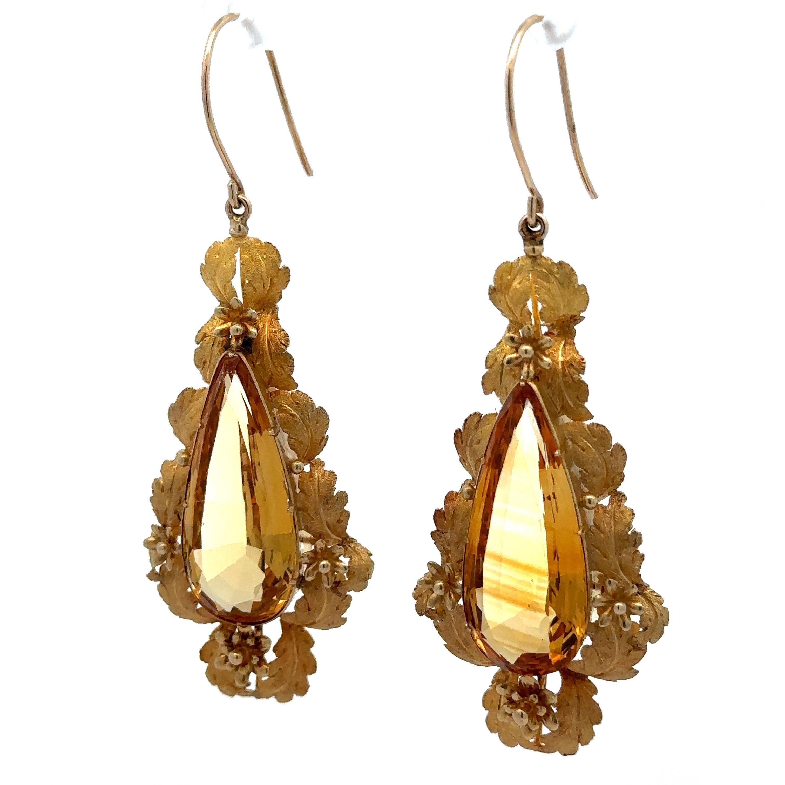 Vintage Etruscan Revival 14k Gold Teardrop Citrine Leaf Foliage Large Earrings In Good Condition For Sale In Montclair, NJ