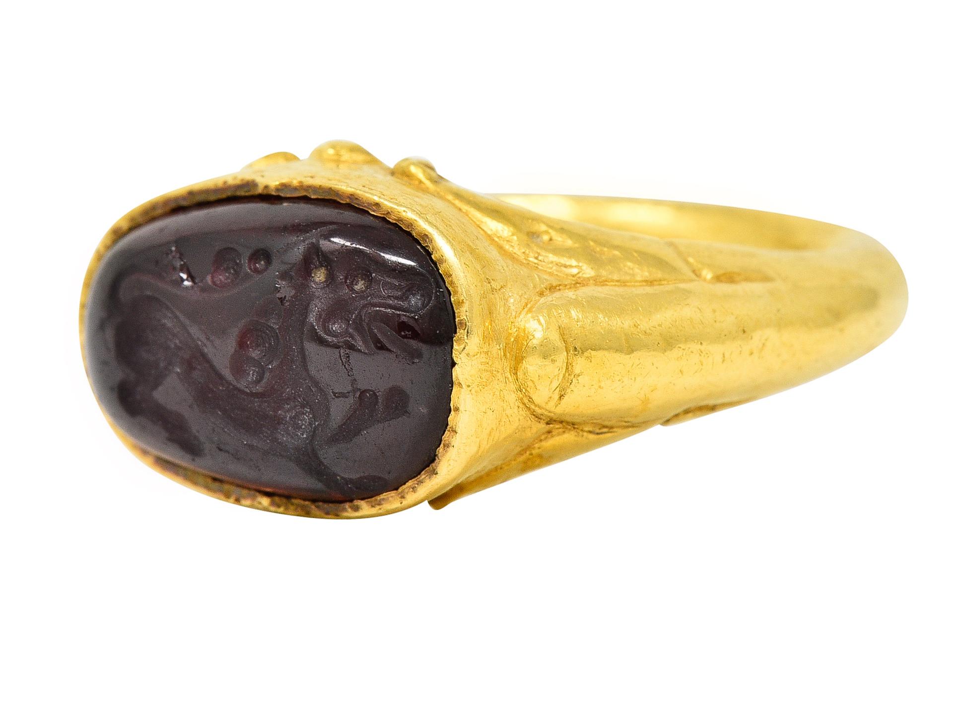 Vintage Etruscan Revival Garnet Intaglio 22 Karat Yellow Gold Lion Signet Ring 1
