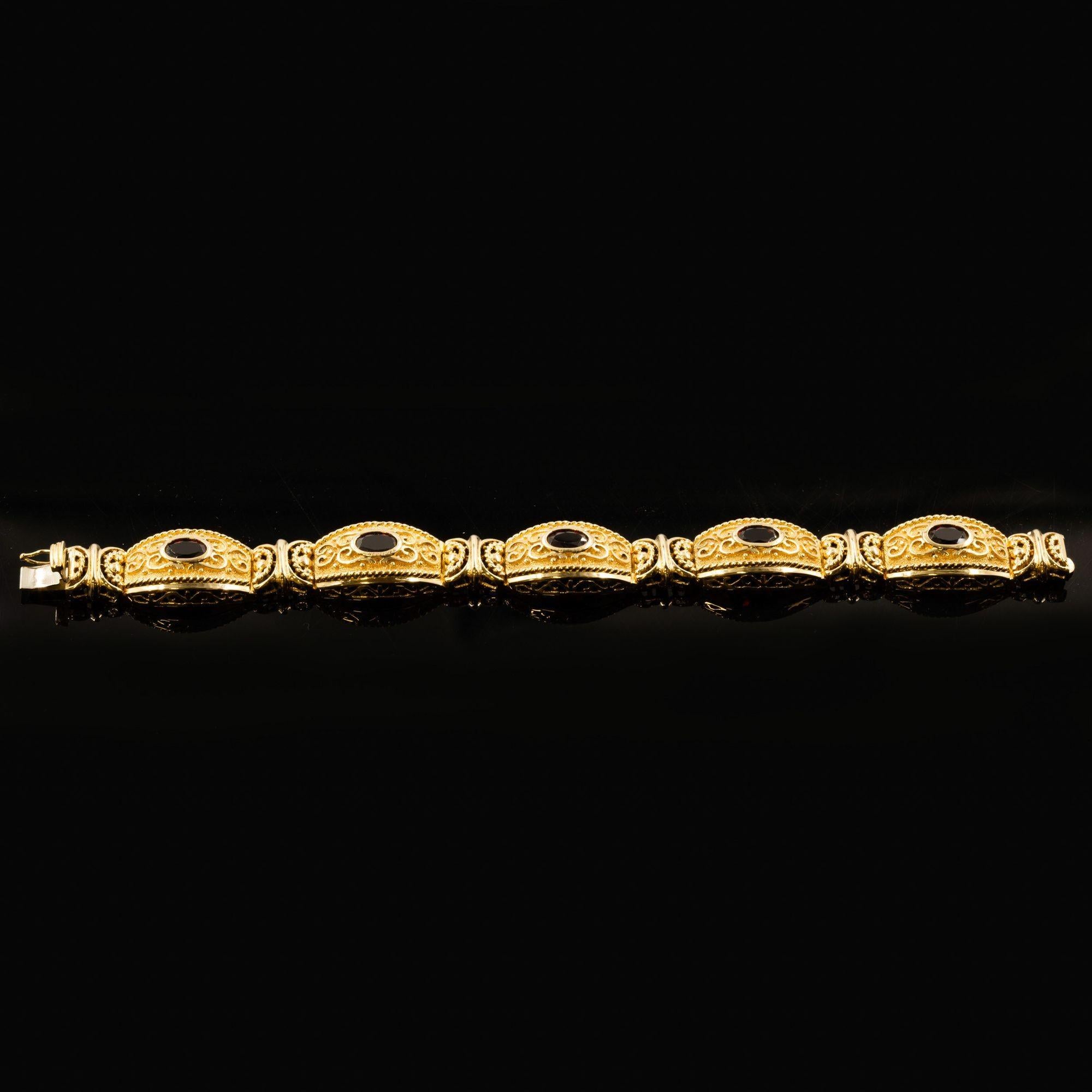 Vintage Etruscan Revival Style 14k Yellow Gold and Garnet Bracelet For Sale 7