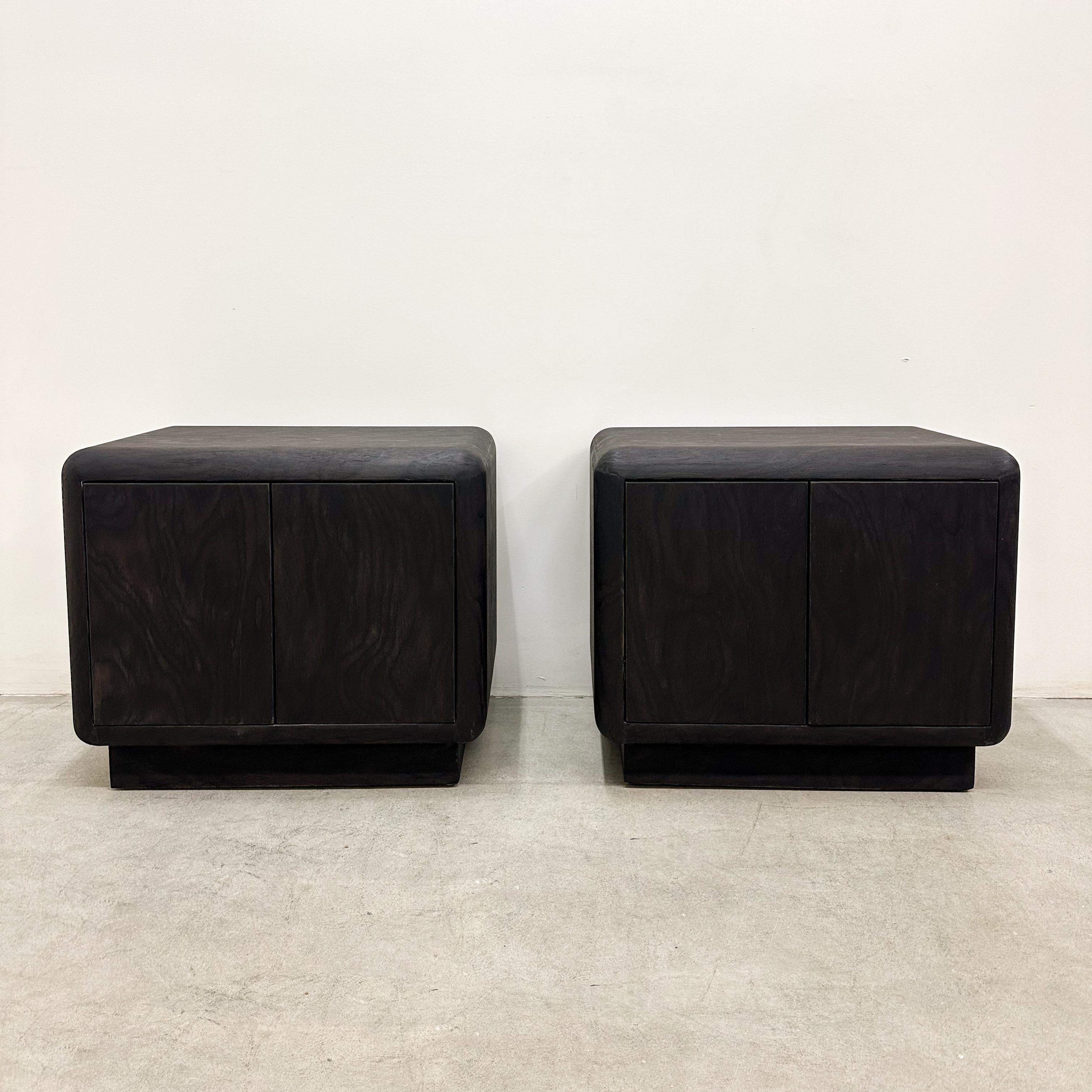 Unknown Pair of Vintage Dark Brown Mid-Century Modern Nightstands or Side Tables, 1970s For Sale