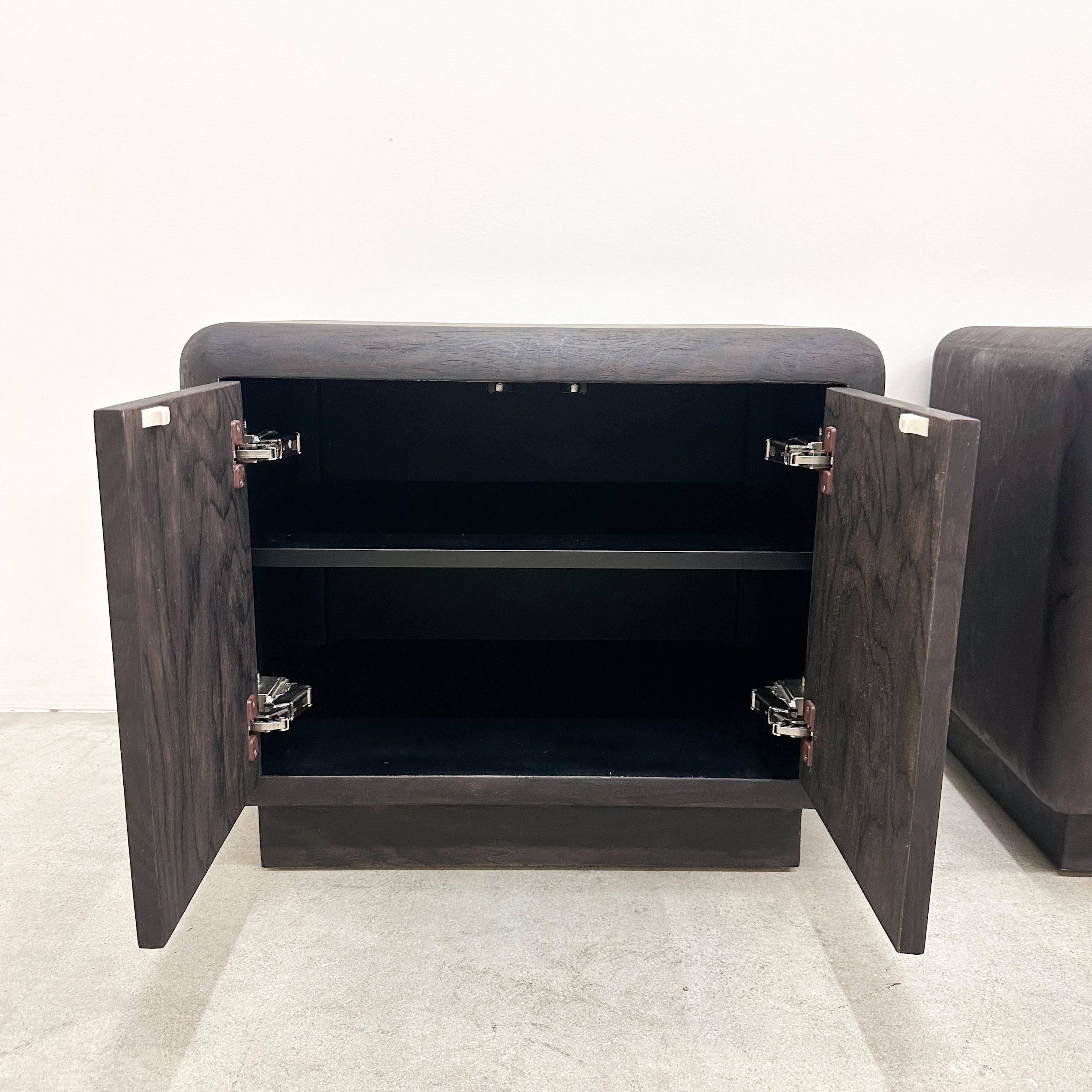 Late 20th Century Pair of Vintage Dark Brown Mid-Century Modern Nightstands or Side Tables, 1970s For Sale