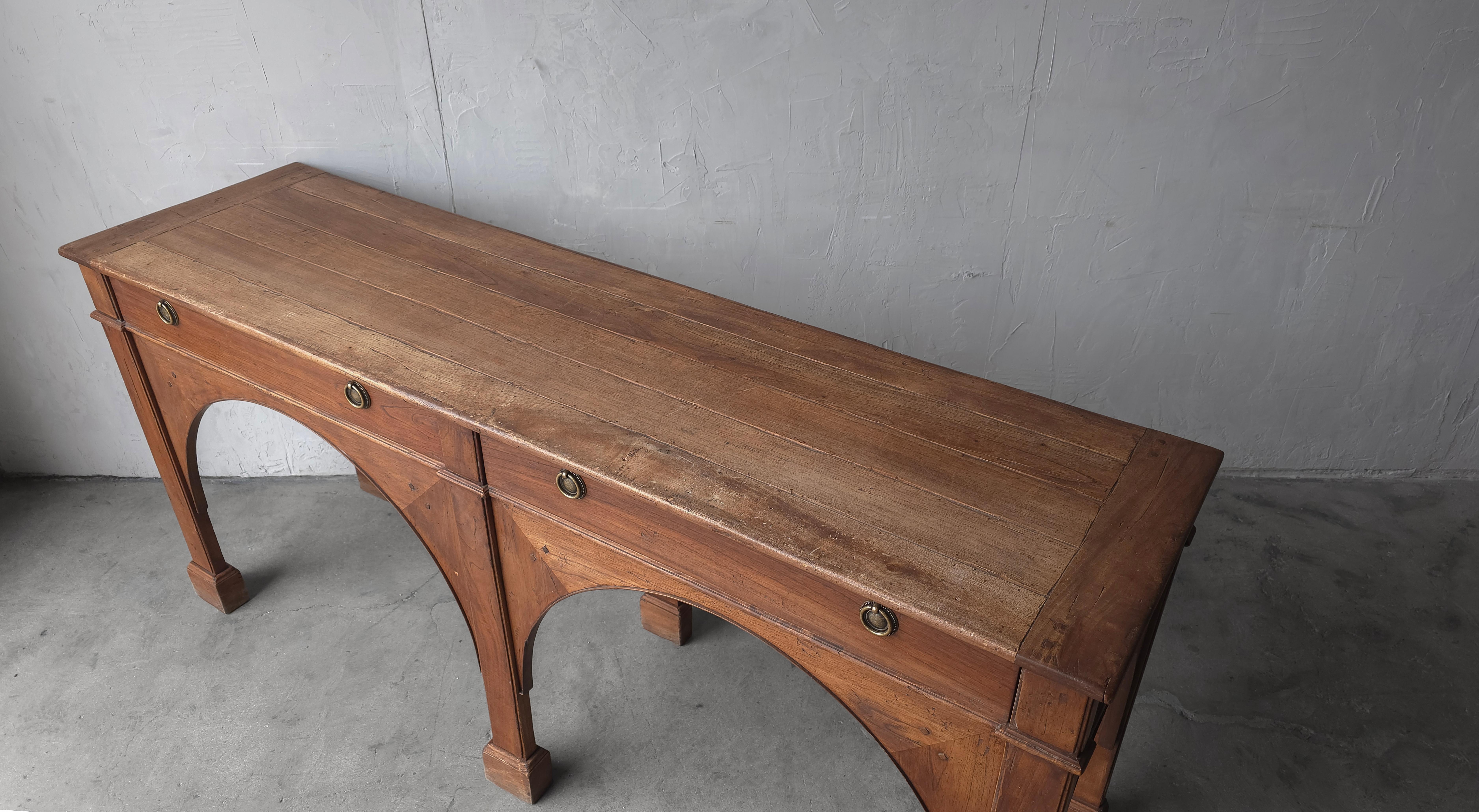 Bois Vintage European Arched Comptoir Console Sofa Table en vente