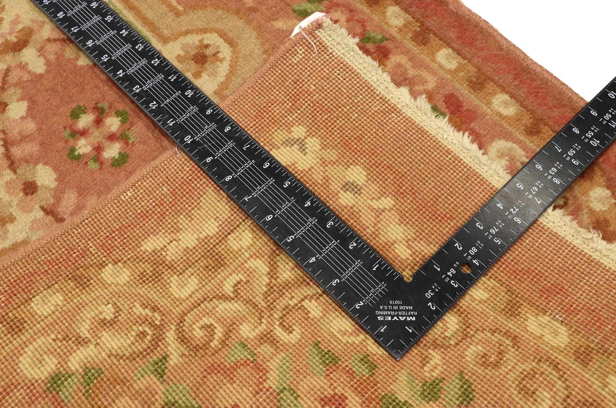 Tapis européen vintage Aubusson à fleurs Bon état - En vente à Dallas, TX