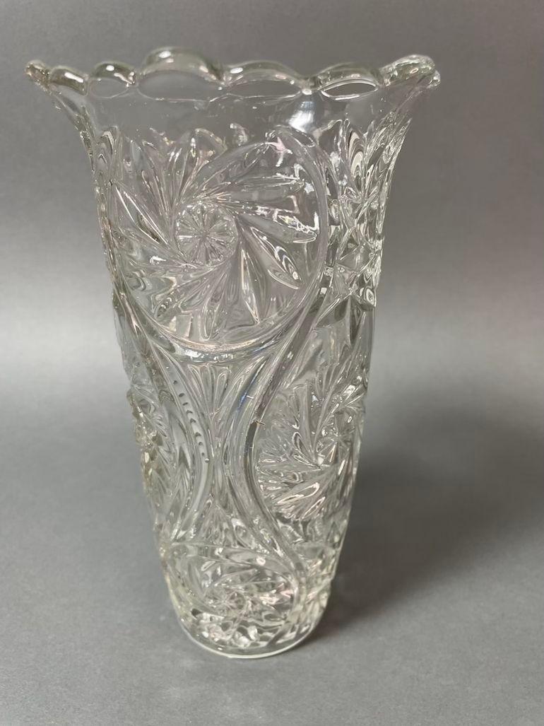 Vintage European Brilliant Cut Glass Vase, circa 1960 from Belgium For Sale 6