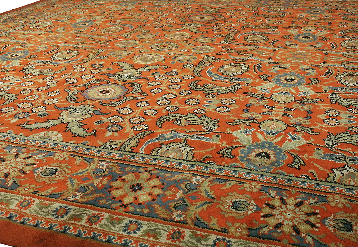 Vintage European Carpet, ca. 1920 For Sale 4