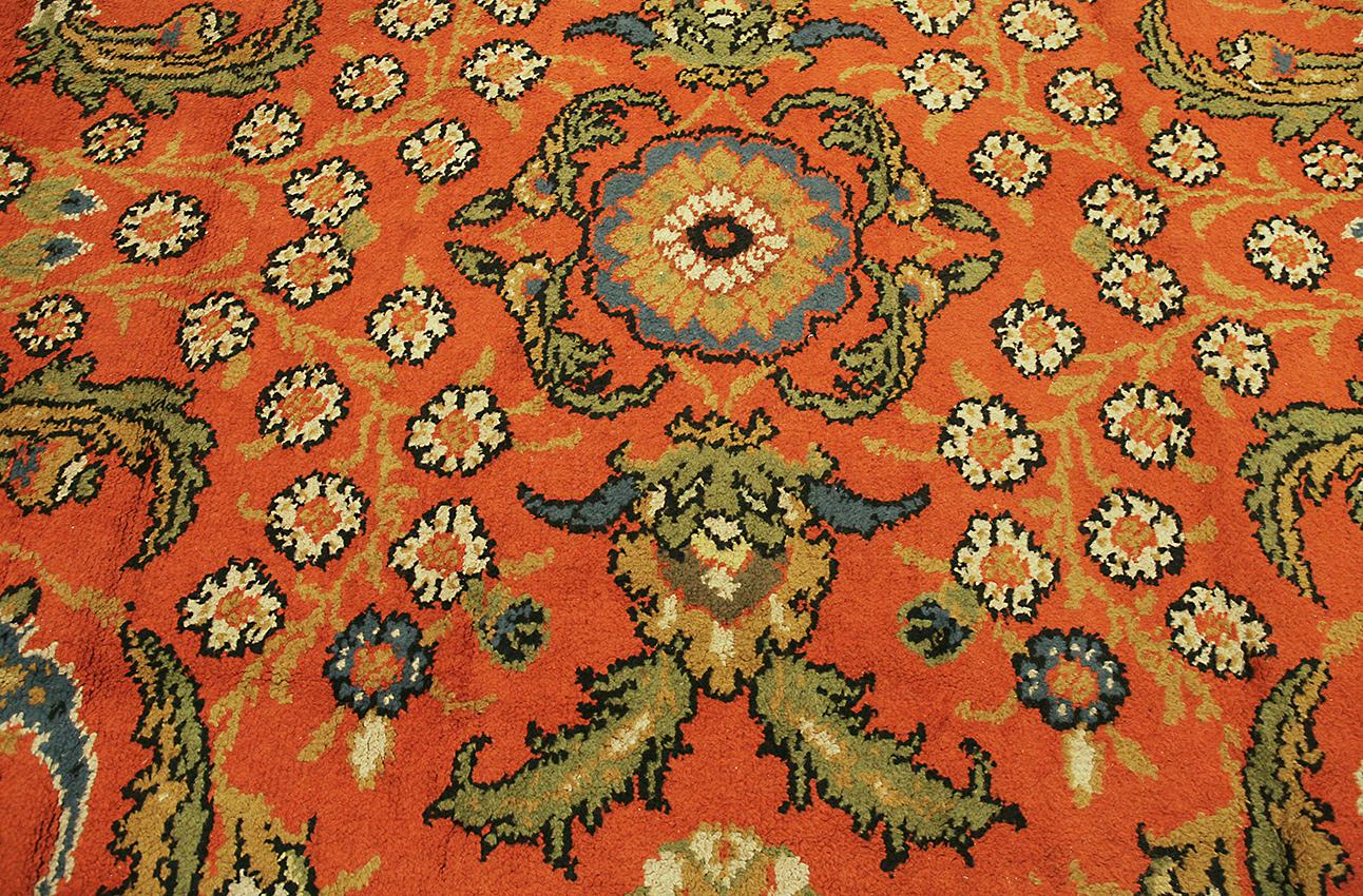 Vintage European Carpet, ca. 1920 In Good Condition For Sale In Ferrara, IT