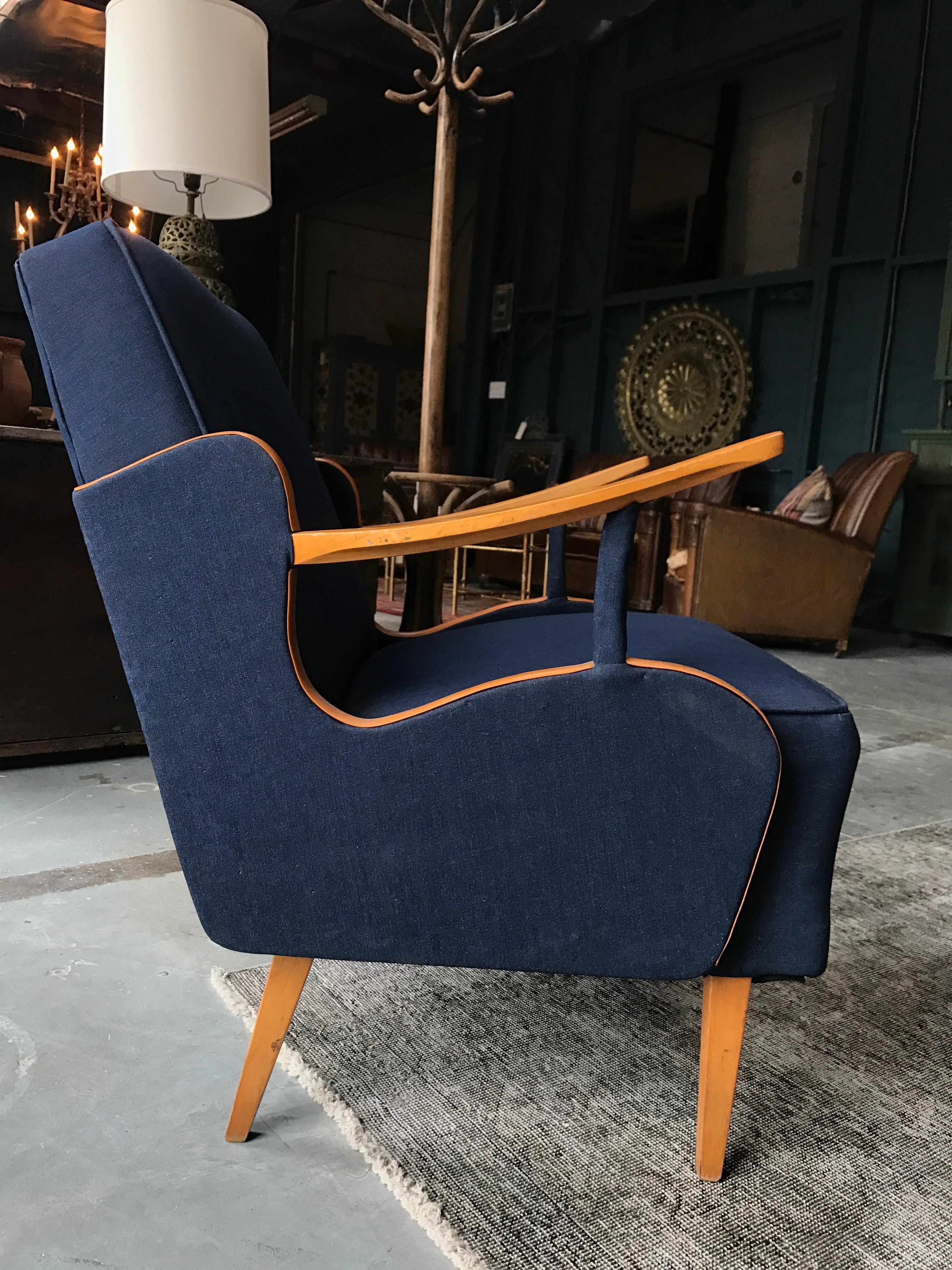 Vintage European Chairs In Good Condition In Los Angeles, CA