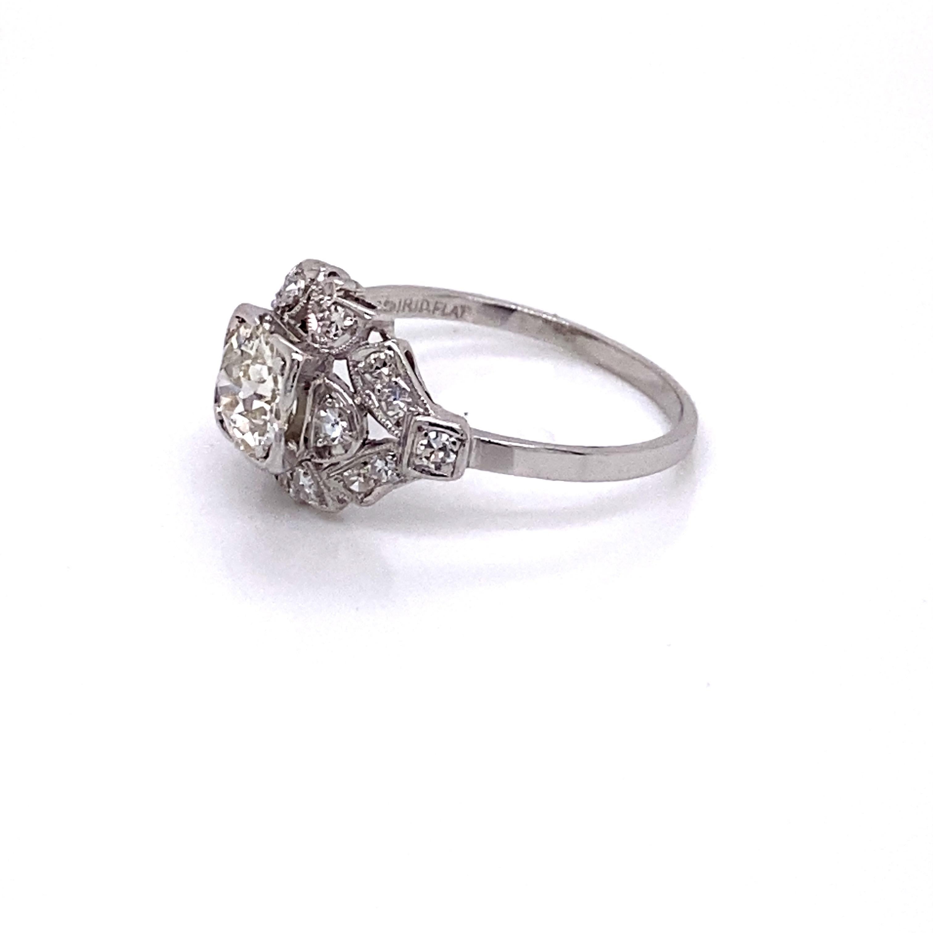 Art-déco-Ring aus Platin mit Diamant im europäischen Diamantschliff 0,77 Karat Damen im Angebot