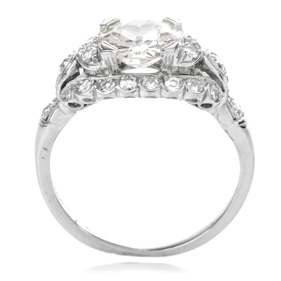 Vintage European Diamond Platinum Engagement Ring In Excellent Condition In Miami, FL