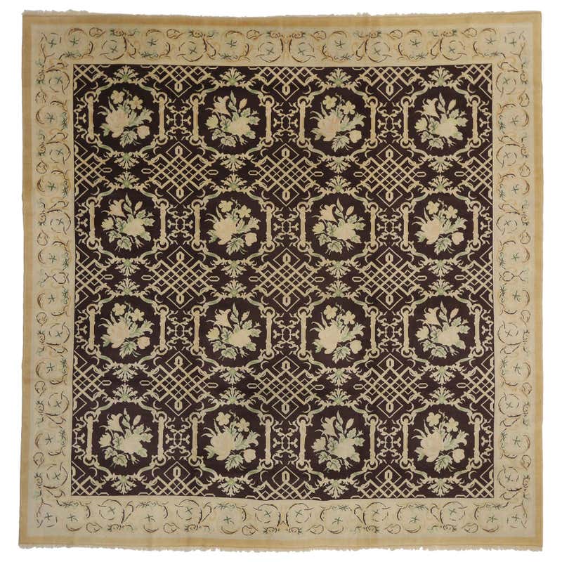 Vintage European Area Rug with Traditional Style at 1stDibs ...