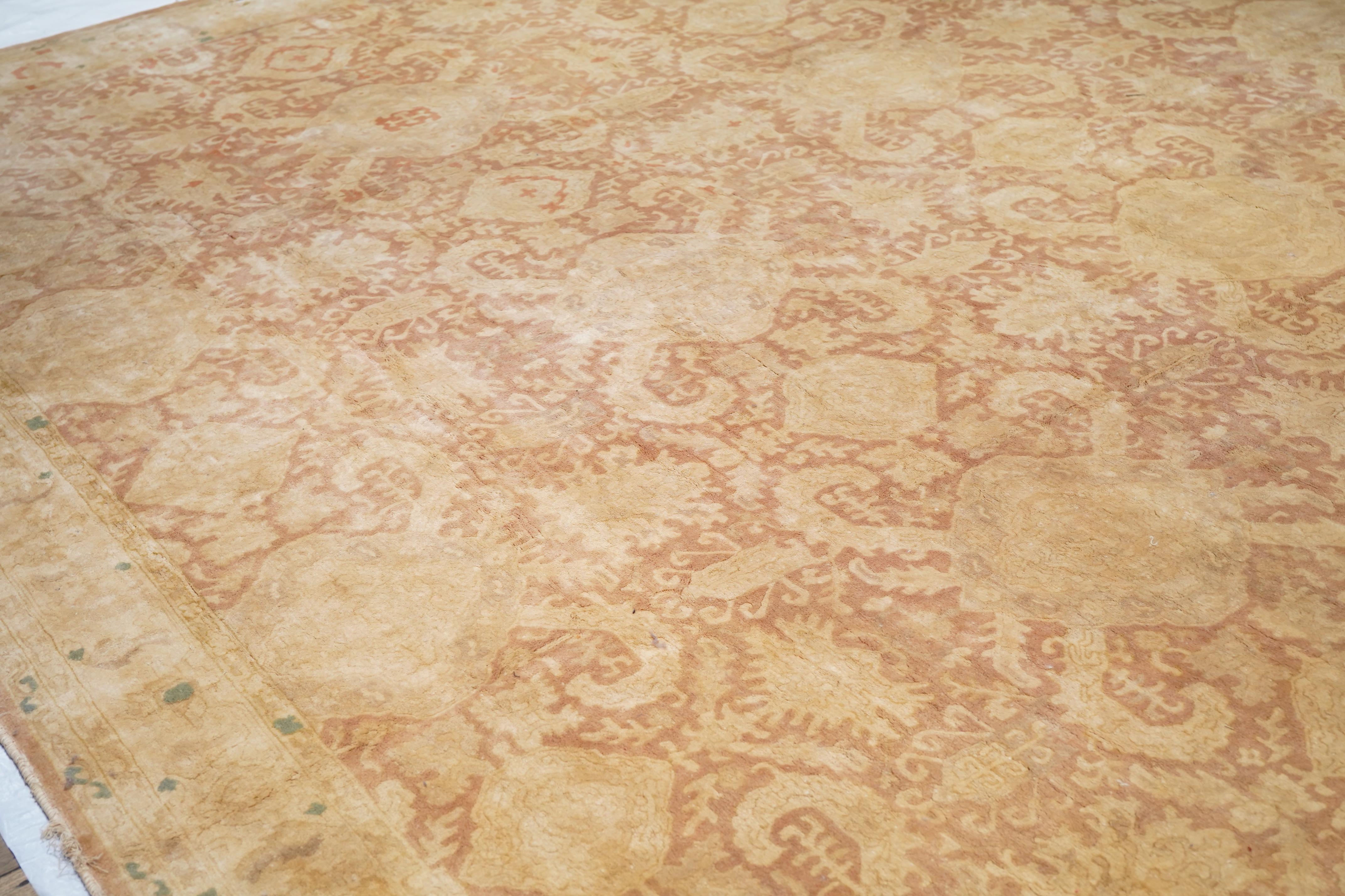 Tapis crocheté européen vintage 12'11'' x 19'10'' en vente 2