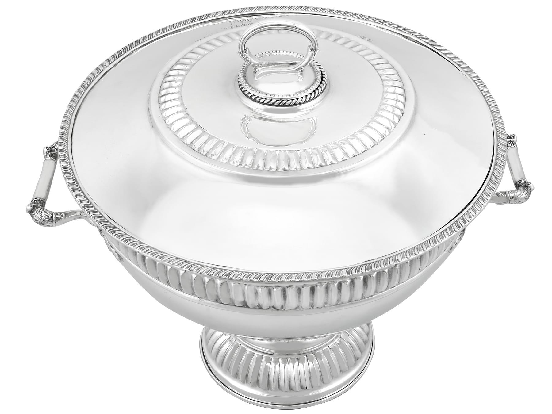 Late 20th Century Vintage European Silver Soup Tureen For Sale