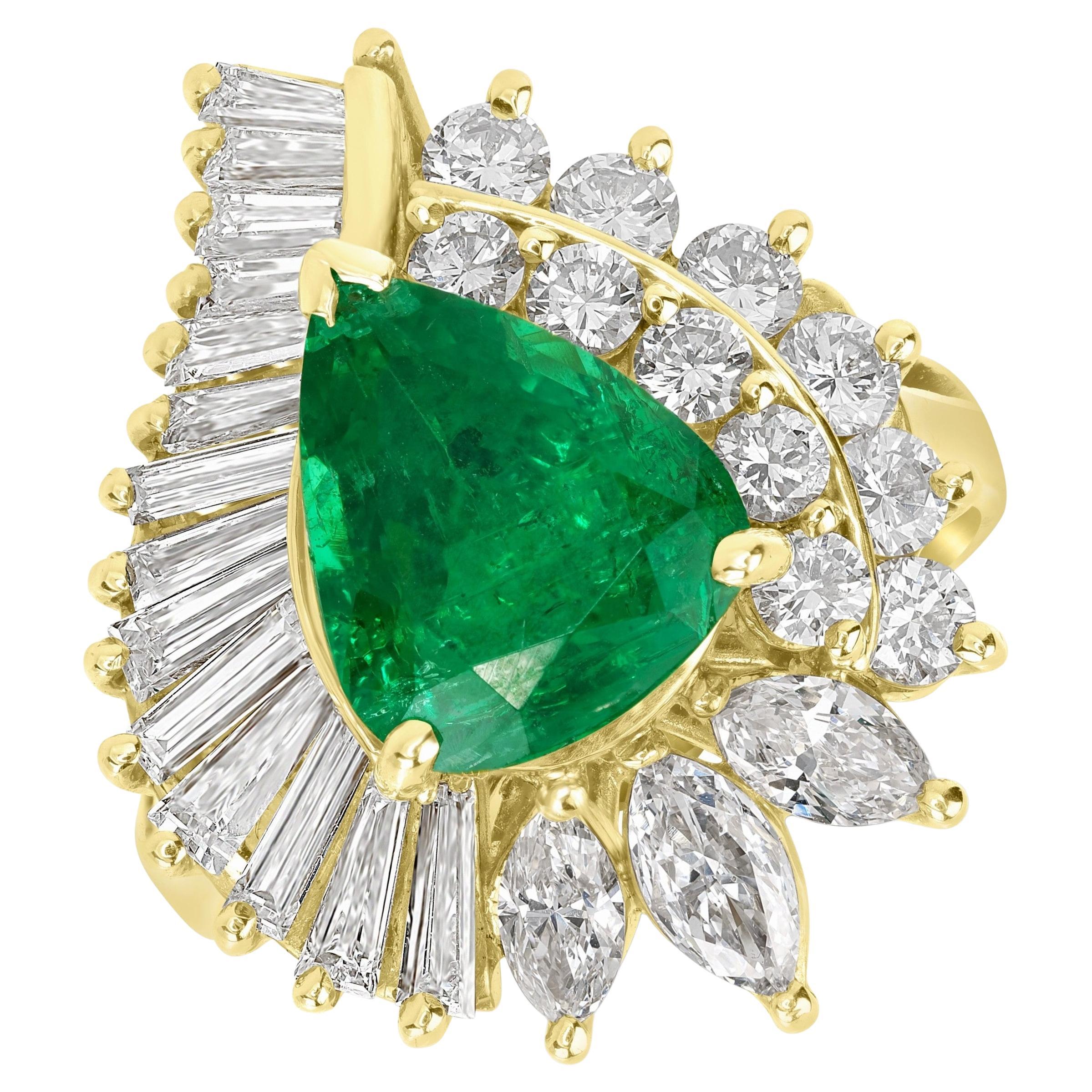 Bague cocktail vintage Eva en or avec émeraude et diamant