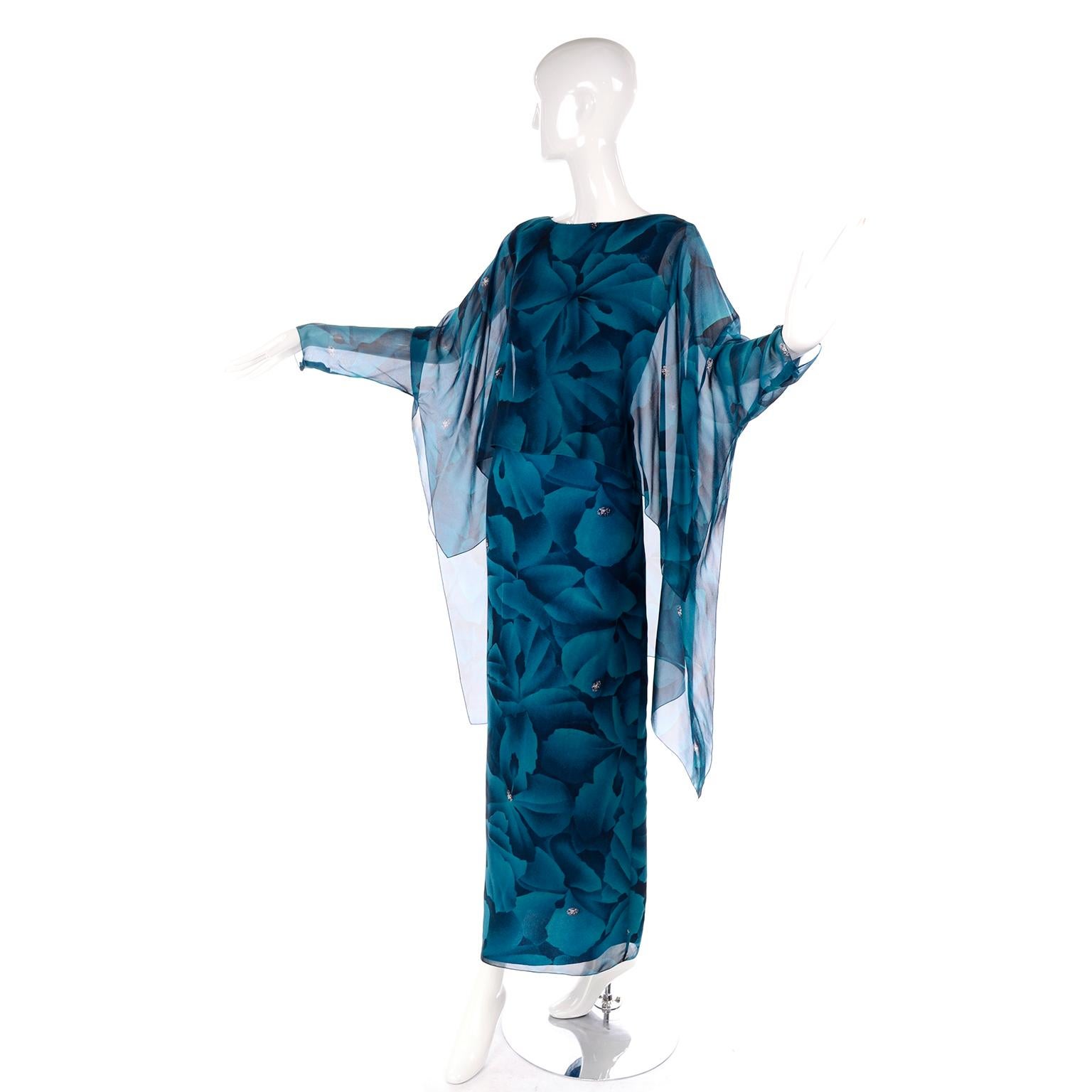 Vintage Evening Dress in Bold Chiffon Print W Sheer Overlay & Dramatic Sleeves In Excellent Condition In Portland, OR