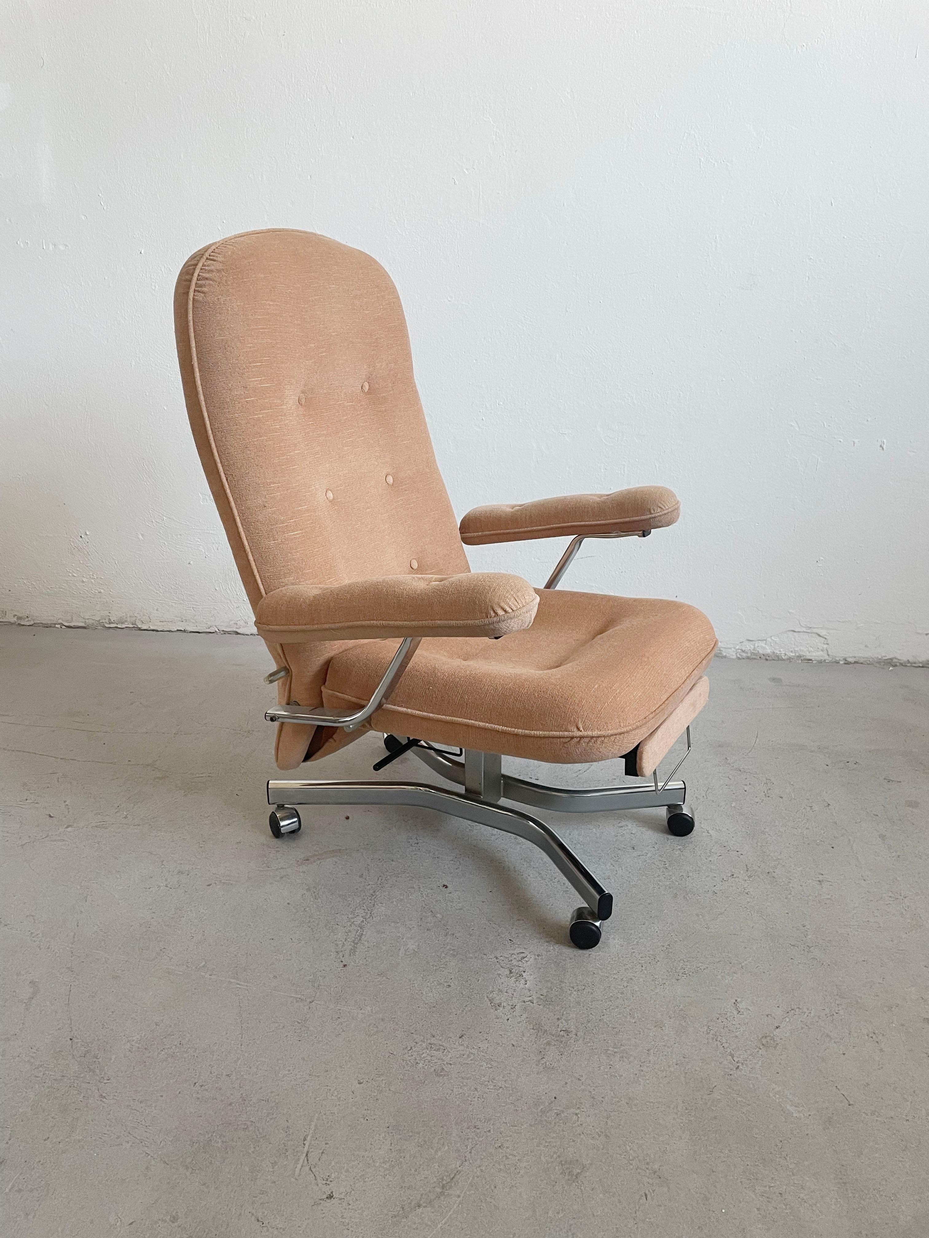 Mid-Century Modern Vintage Everstyl Armchair Convertible and Multi-functional Recliner France 1970s For Sale