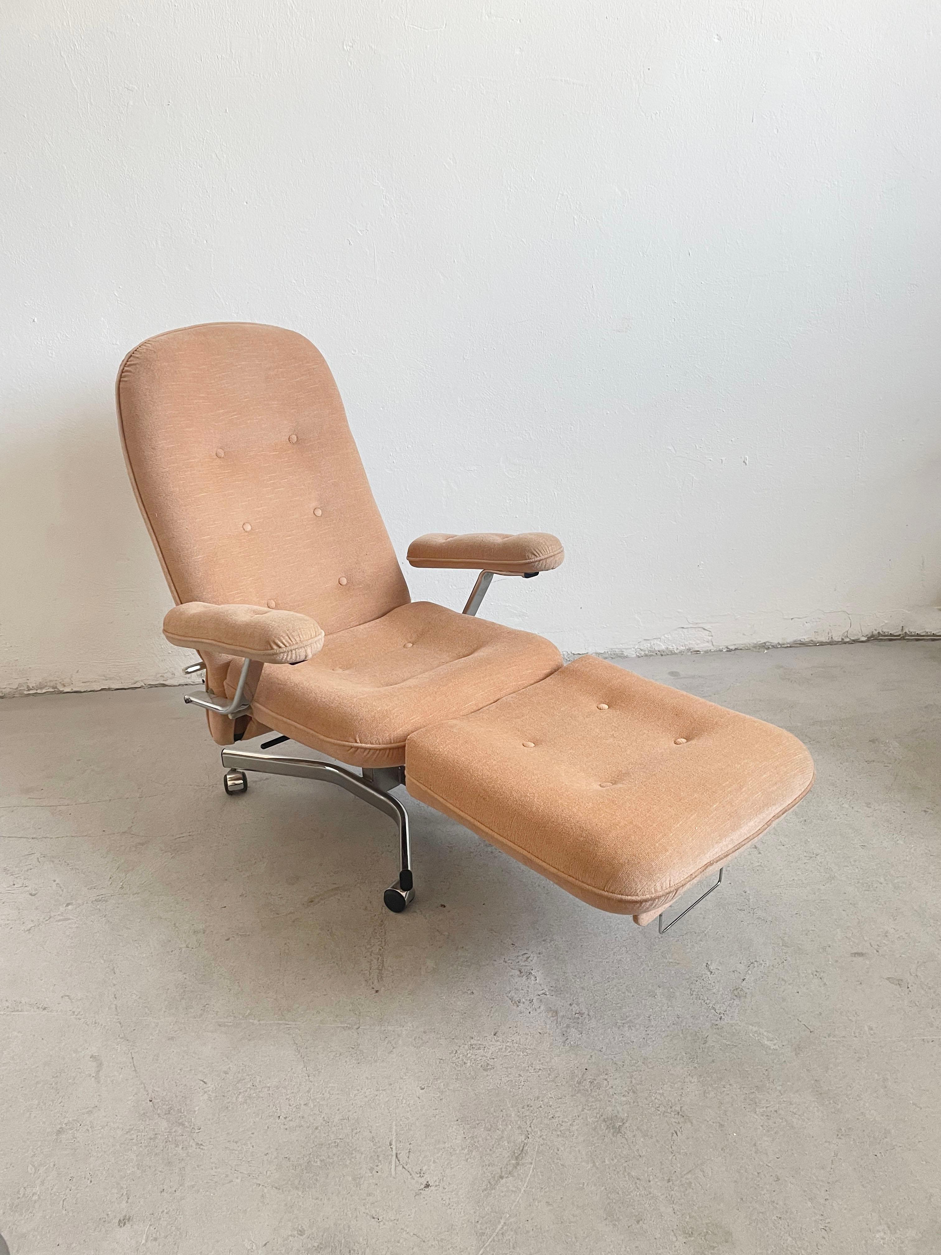 Late 20th Century Vintage Everstyl Armchair Convertible and Multi-functional Recliner France 1970s For Sale