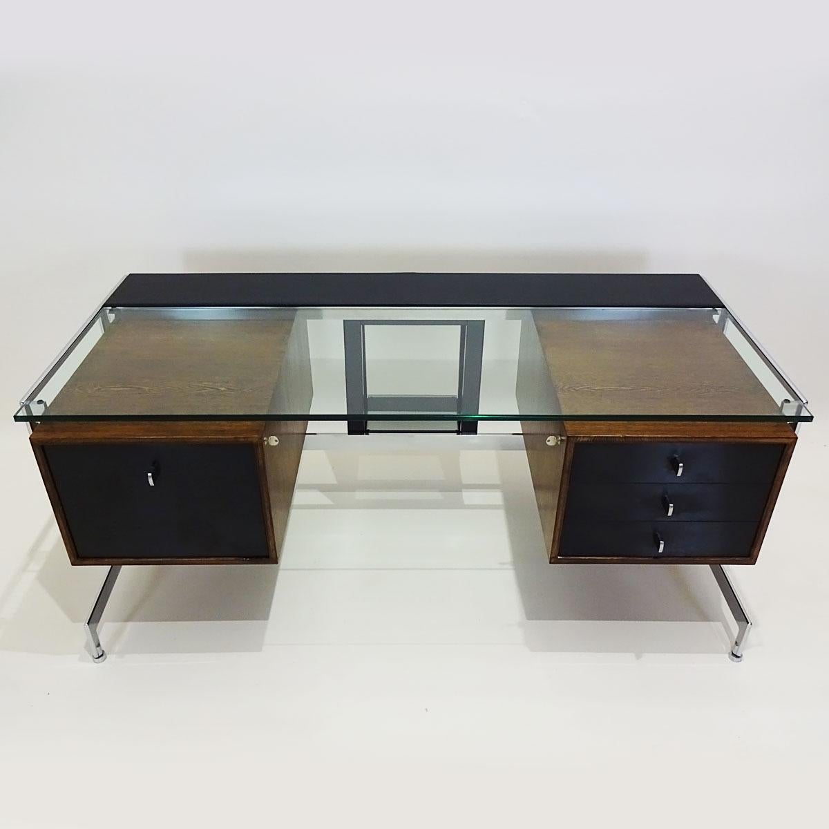 Mid-20th Century Vintage Executive Desk JK212 by Jørgen Kastholm with complimentary leather chair