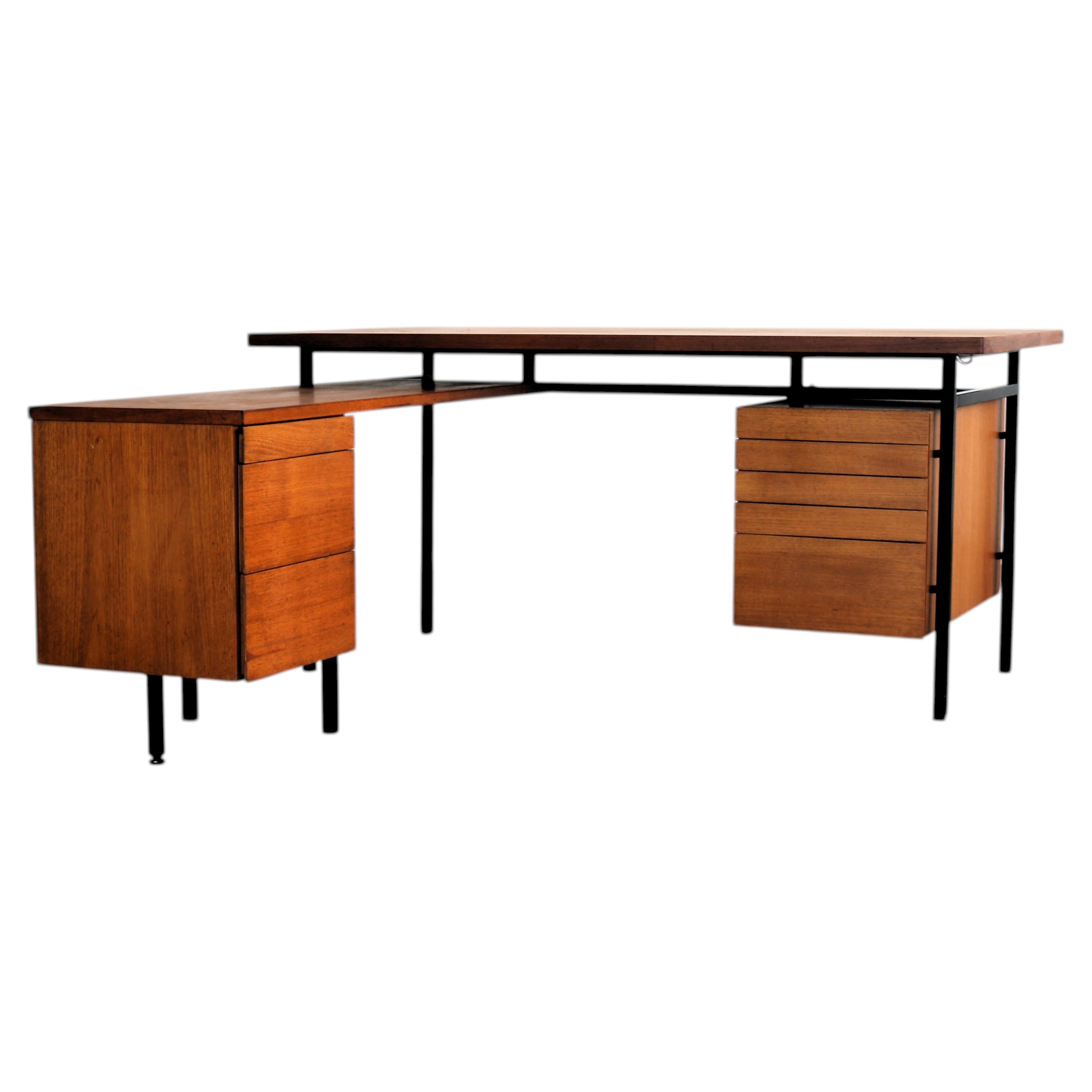 Escritorio ejecutivo vintage de Knoll, teca y metal, Suecia, diseño de los años 60