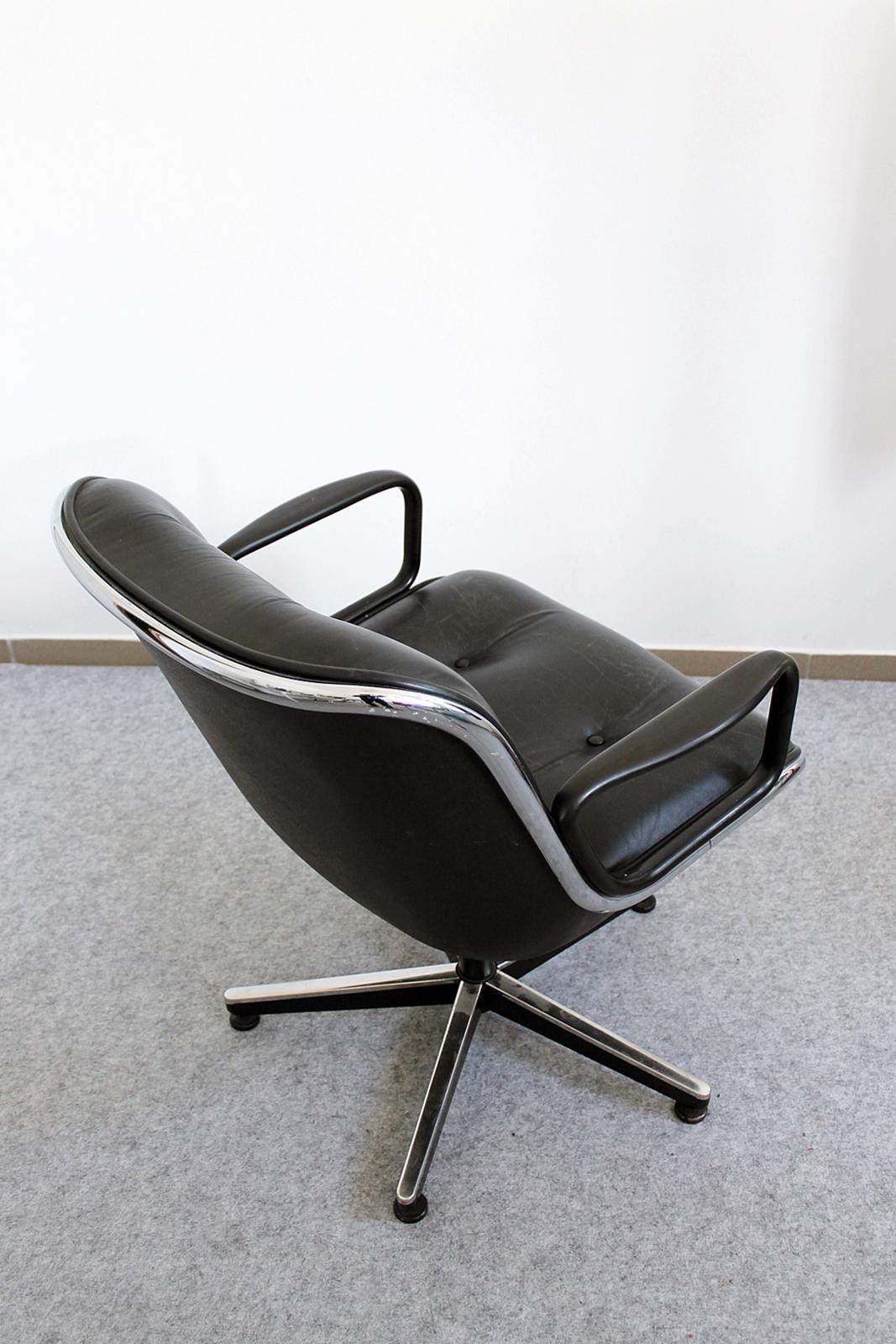 Vintage Executive Swivel Armchair by Charles Pollock for Knoll International im Zustand „Gut“ in Debrecen-Pallag, HU