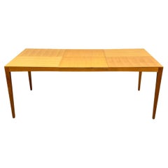 Vintage Expandable 60s Cherry Wood Dining Table