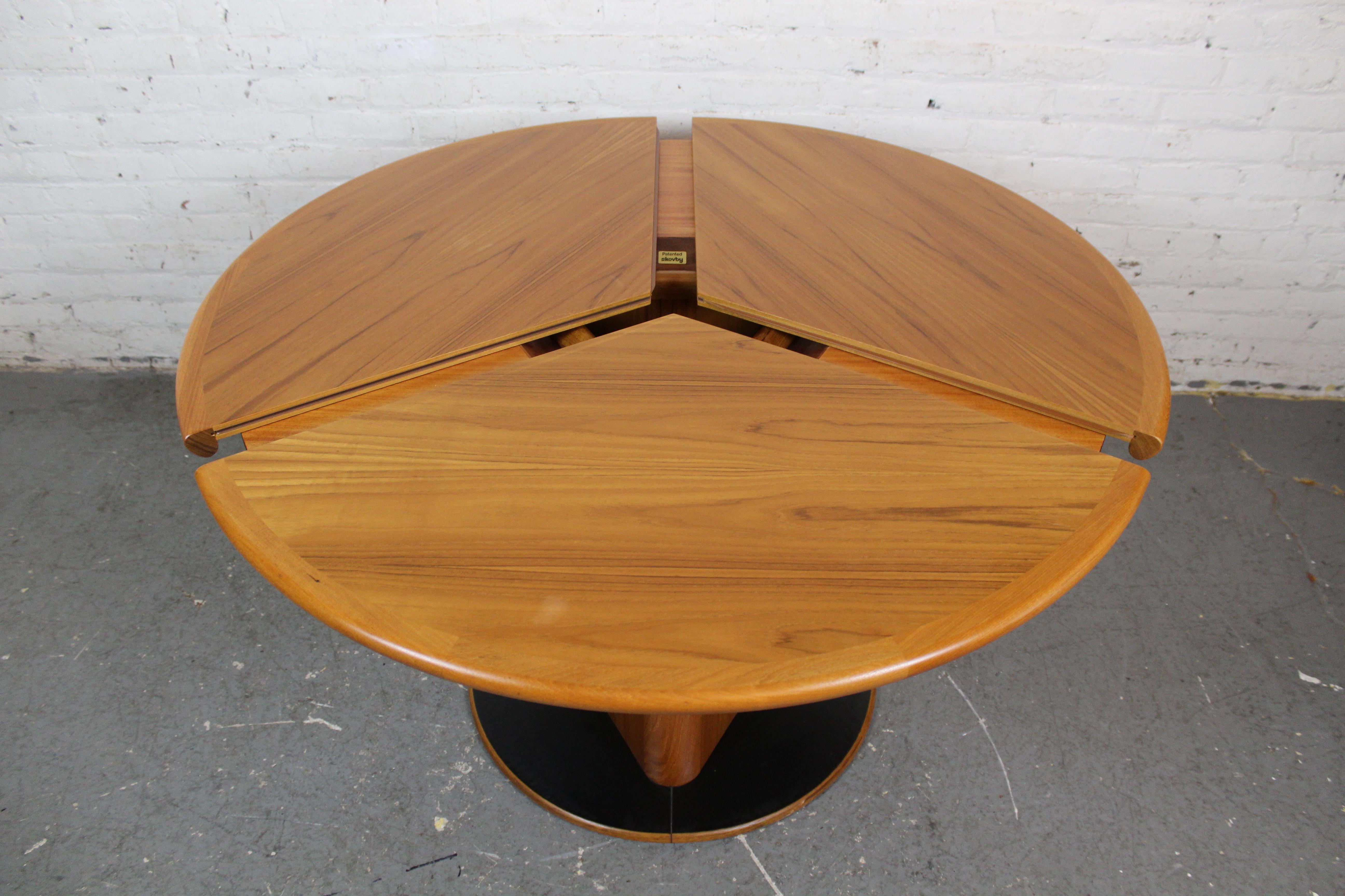 Mid-Century Modern Table papillon extensibleSM33 de Skovby Denmark en vente