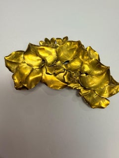 Vintage Exquisite 18KT gold brooch leafs organic brooch
