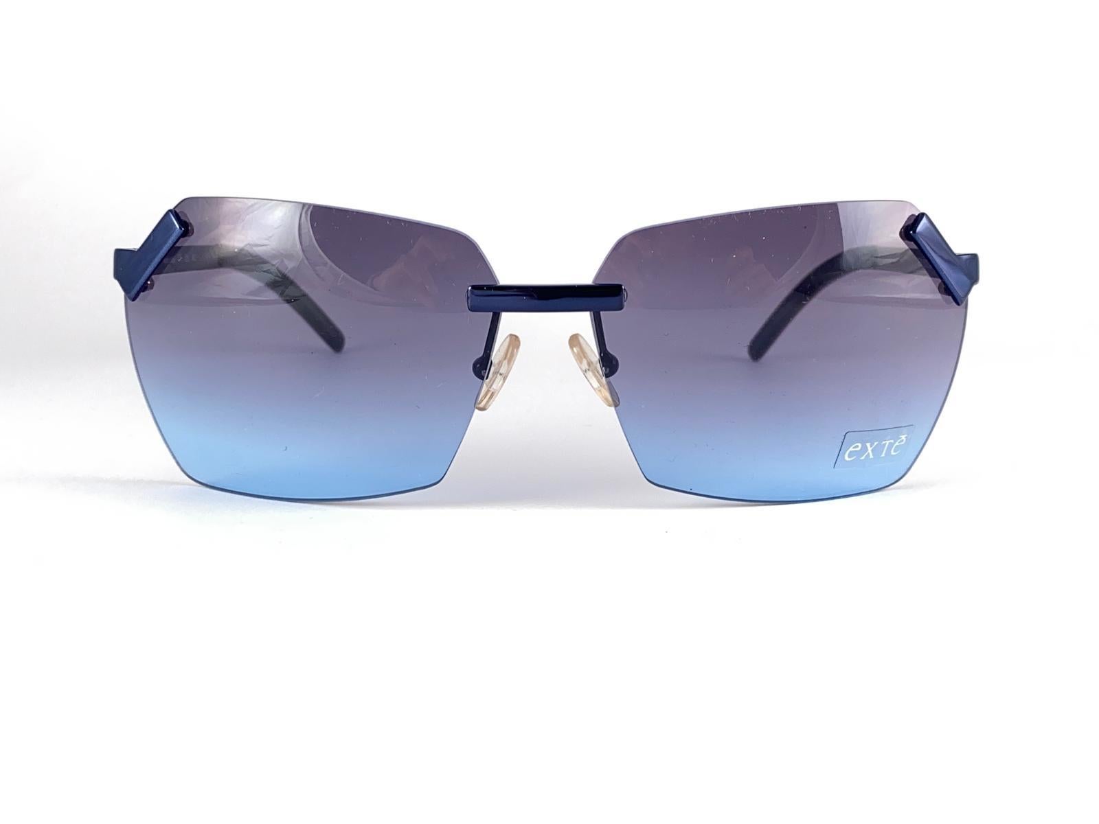Vintage Exte EX 512 Rimless Metallic Blue Sunglasses 2001 Italy For Sale 3