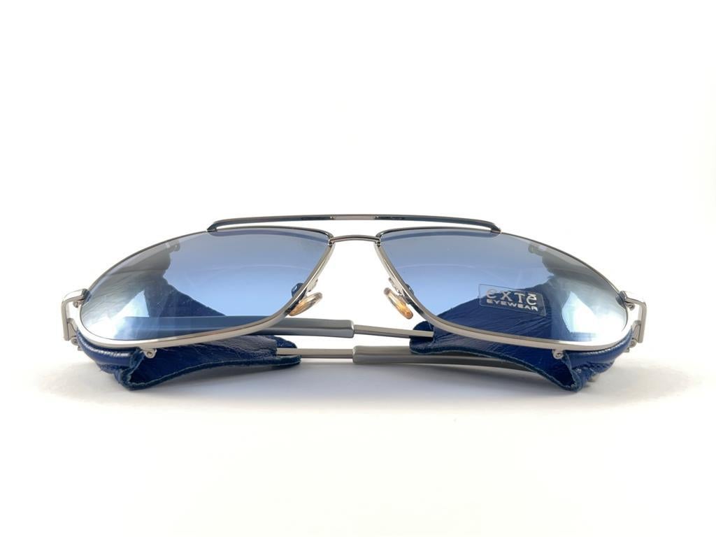 Vintage Exte EX43 Silver & Blue Faux Leather Wrap Around Sunglasses 2001 Italy For Sale 6