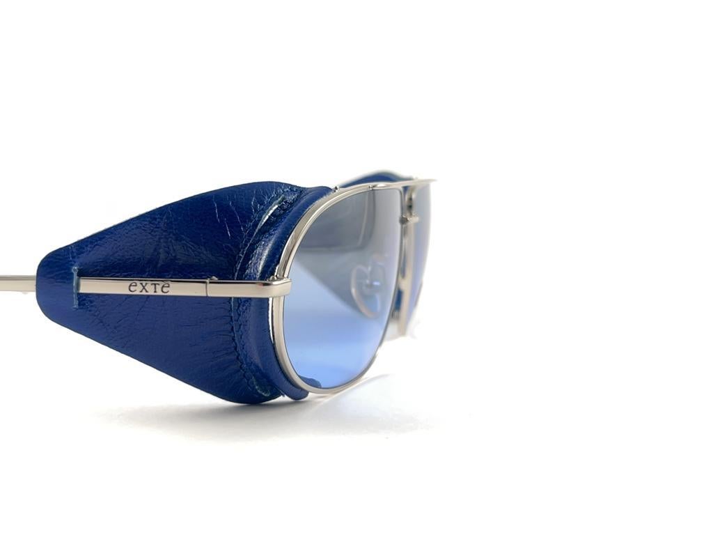 Women's or Men's Vintage Exte EX43 Silver & Blue Faux Leather Wrap Around Sunglasses 2001 Italy For Sale