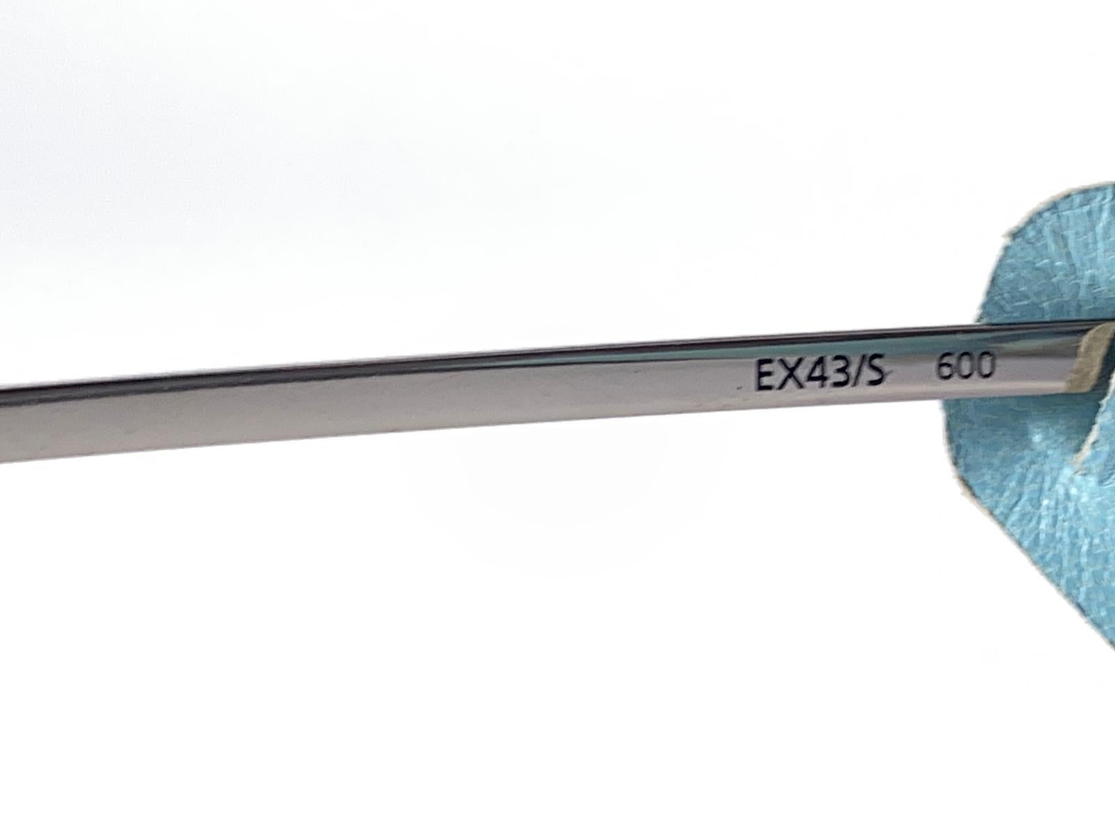 Vintage Exte EX43 Turquoise Faux Leather Wrap Around Sunglasses 2001 Italy In Excellent Condition For Sale In Baleares, Baleares