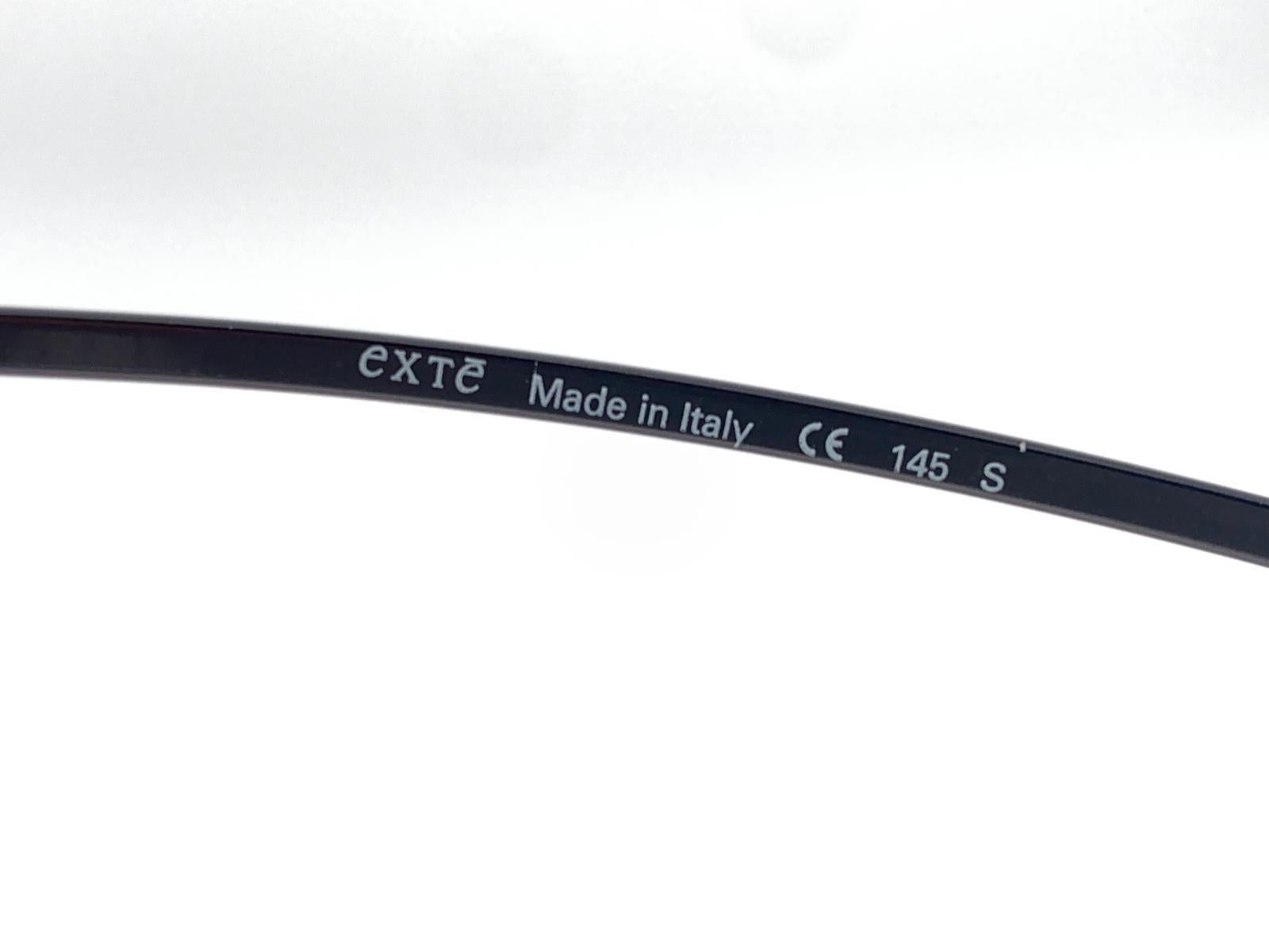 Vintage Exte EX51603 Dark Silver Oversized Wrap Around Sunglasses 2001 Italy For Sale 2