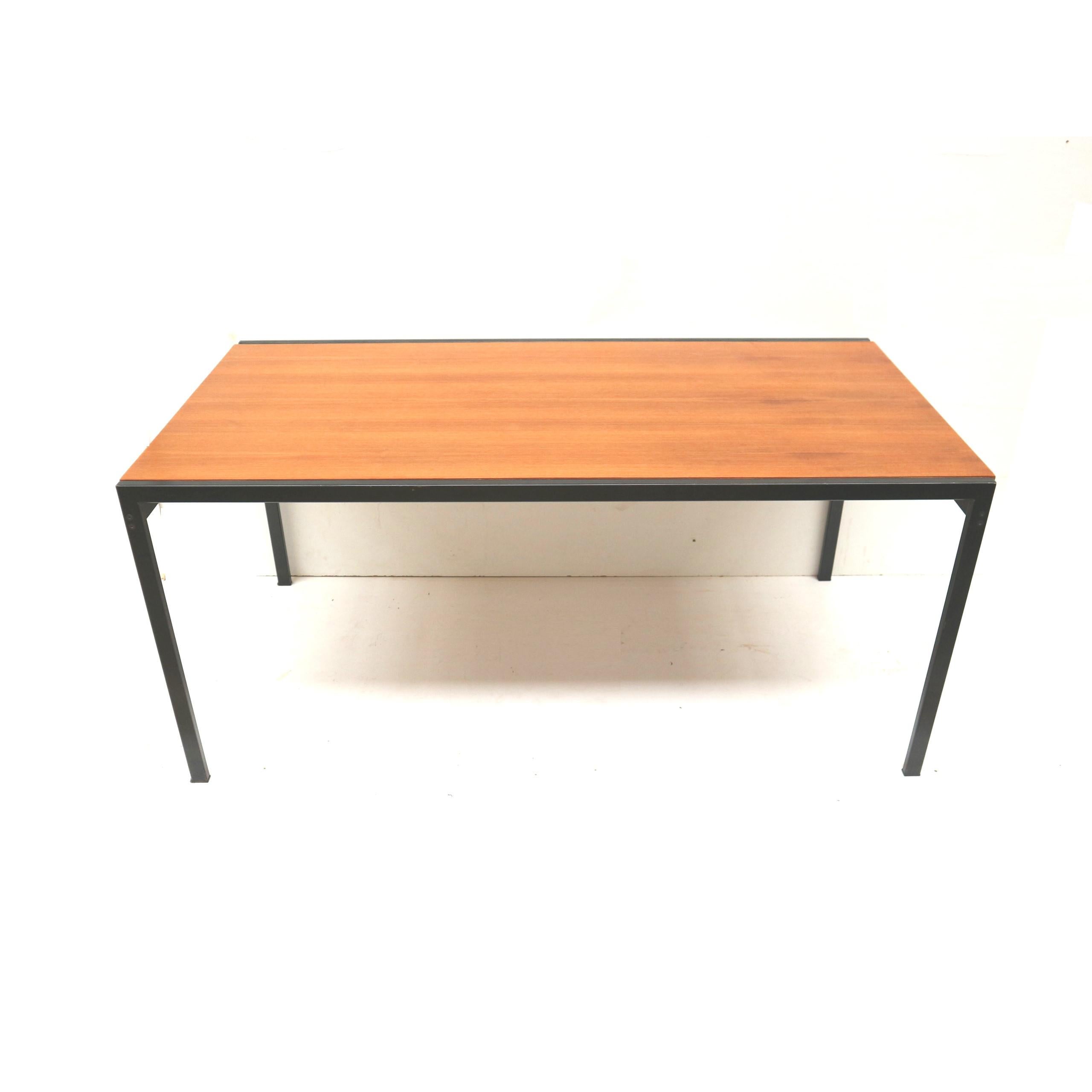 Mid-20th Century Vintage extendable dining table by Cees Braakman for Pastoe  'Japanese Series'