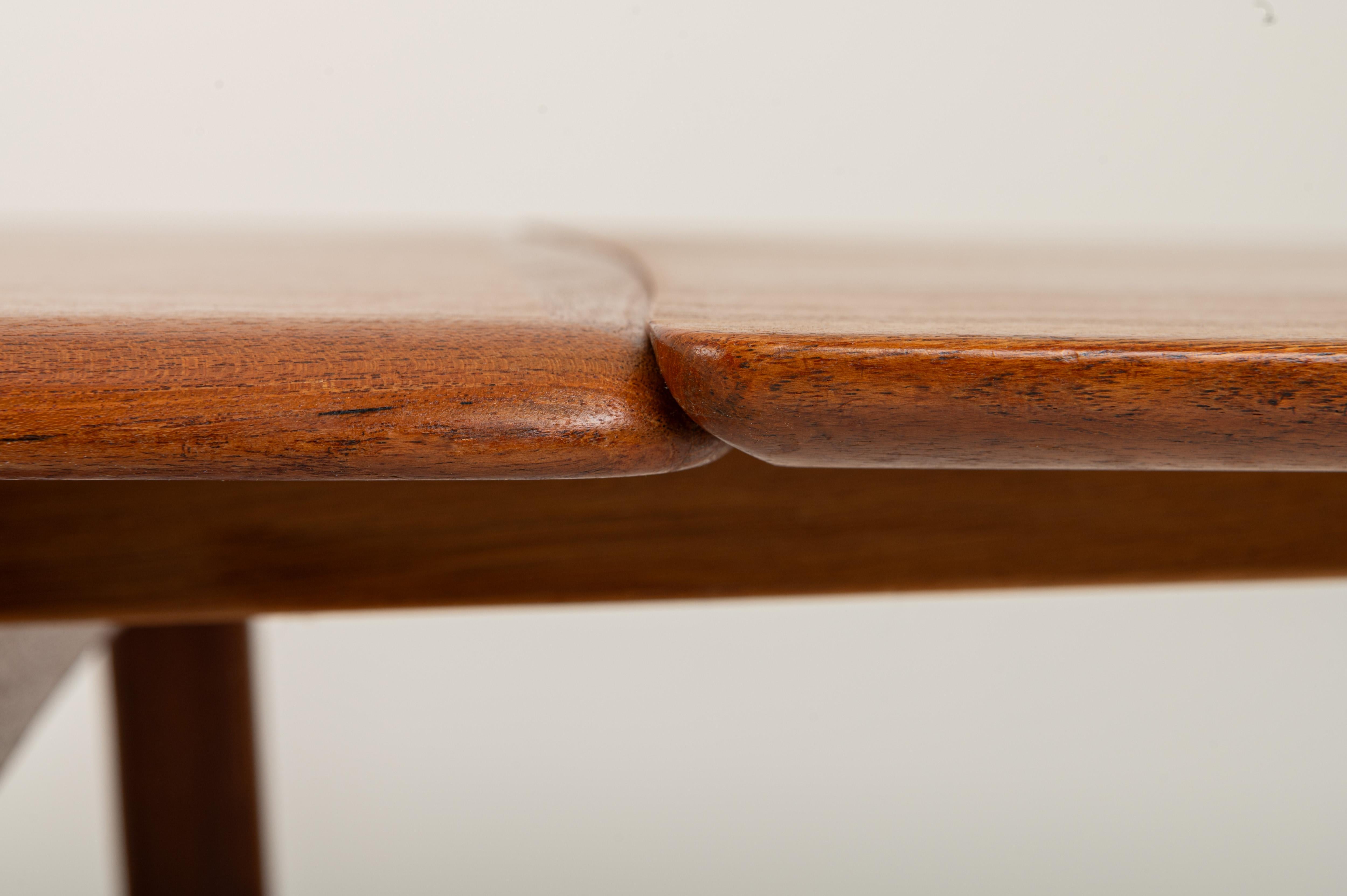 Table de salle à manger extensible vintage par Svend Aage Madsen pour K.K. & Søn en vente 1