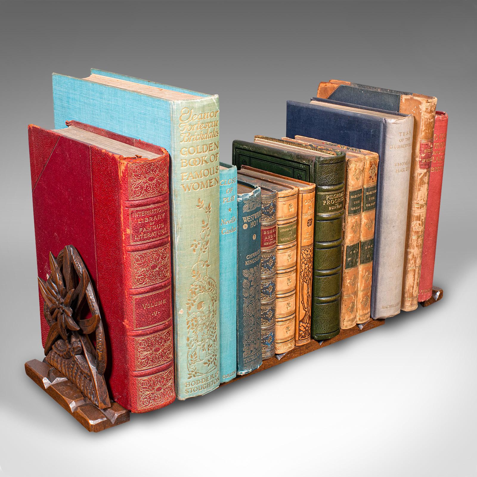 Vintage Extending Book Slide, Anglo-Indianer, Teakholz, dekorativer Stand für Romane, C.1930 im Angebot 4