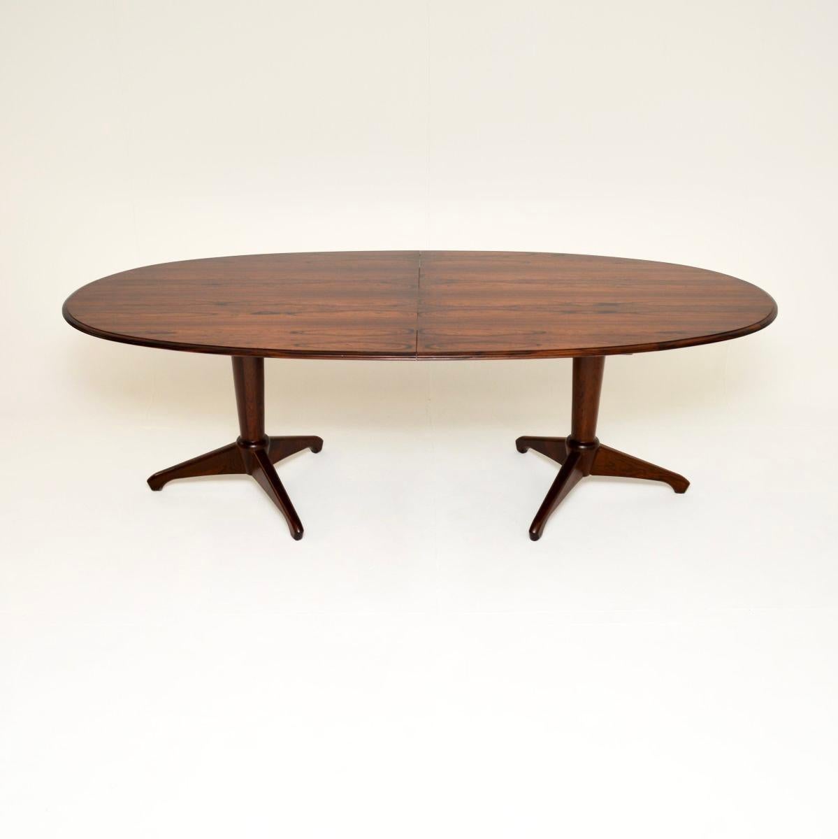 Mid-Century Modern Table de salle à manger à rallonge vintage par A.A Milne pour Heal's en vente