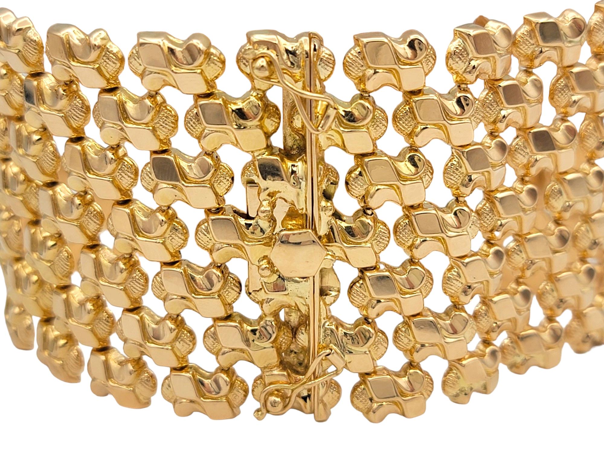 Donna Bracciale d'epoca extra largo in oro rosa 18 carati a più file strutturate in vendita