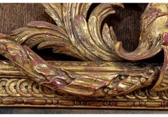 Vintage Außergewöhnlicher vergoldeter Holzspiegel mit gefiedertem Helmwappen