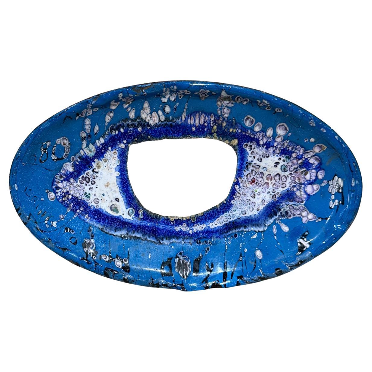 1980 Blue Enamel Eye Plate Graphic Art en vente
