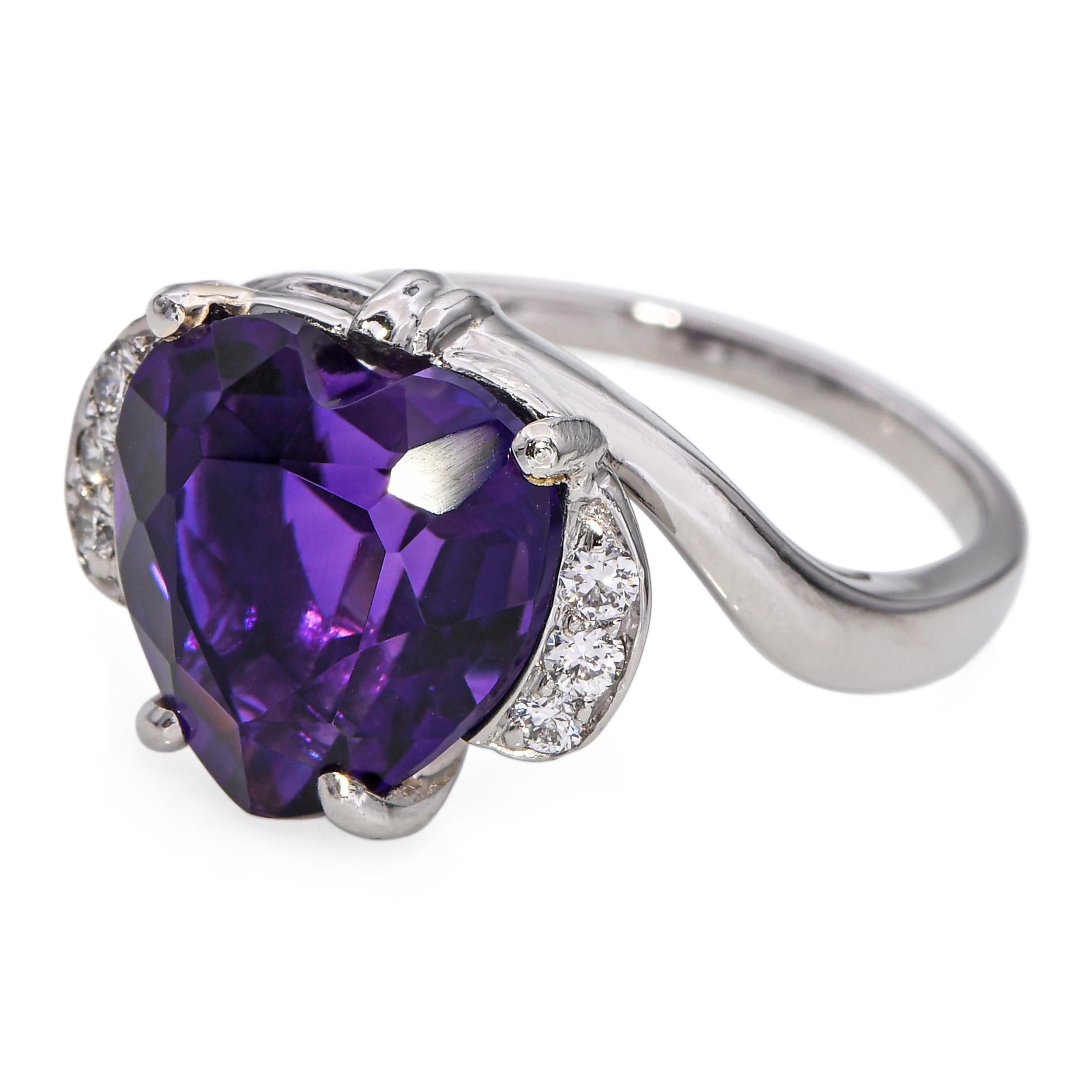 Vintage F & F Felger Platin Amethyst Herz und Diamant Offset Ring für Damen oder Herren im Angebot