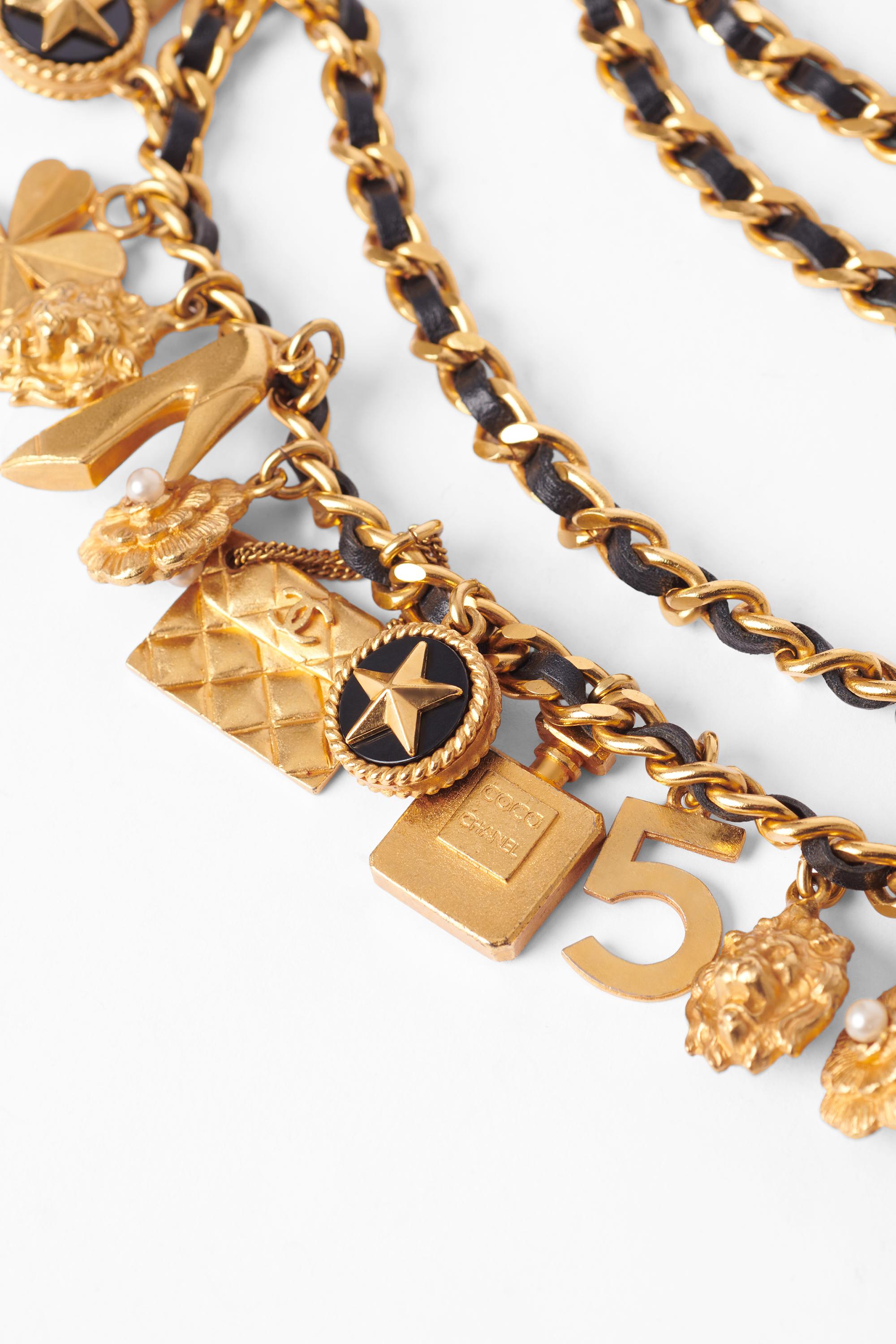 Vintage F/W 1993/94 Lucky Charms Chain Belt For Sale 1
