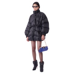 Vintage F&F Vintage 1993 Christian Dior - Cappotto Puffer con cintura nera e dettagli in perline