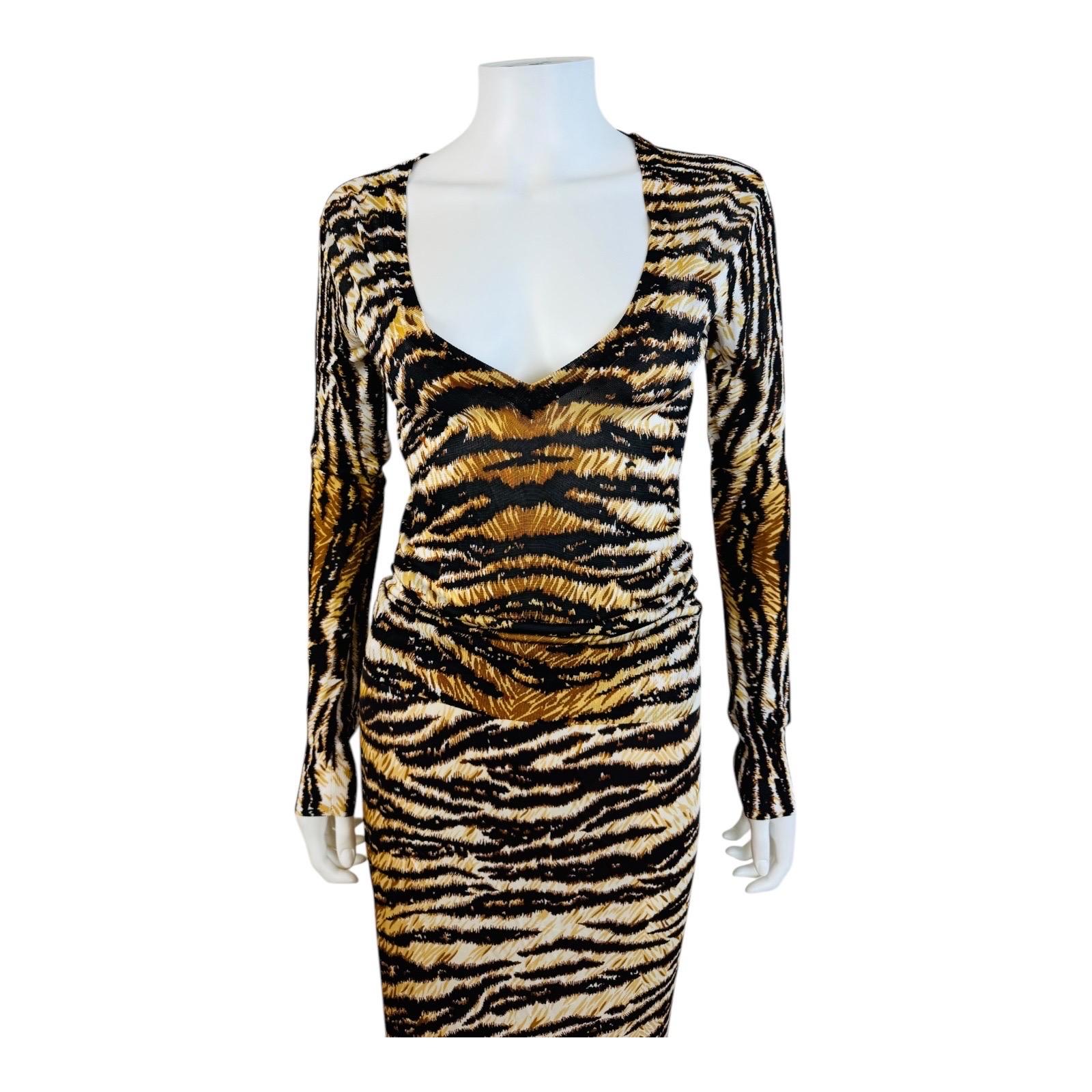 Black Vintage F/W 1999 Dolce + Gabbana Tiger Print Sweater Maxi Skirt Set For Sale